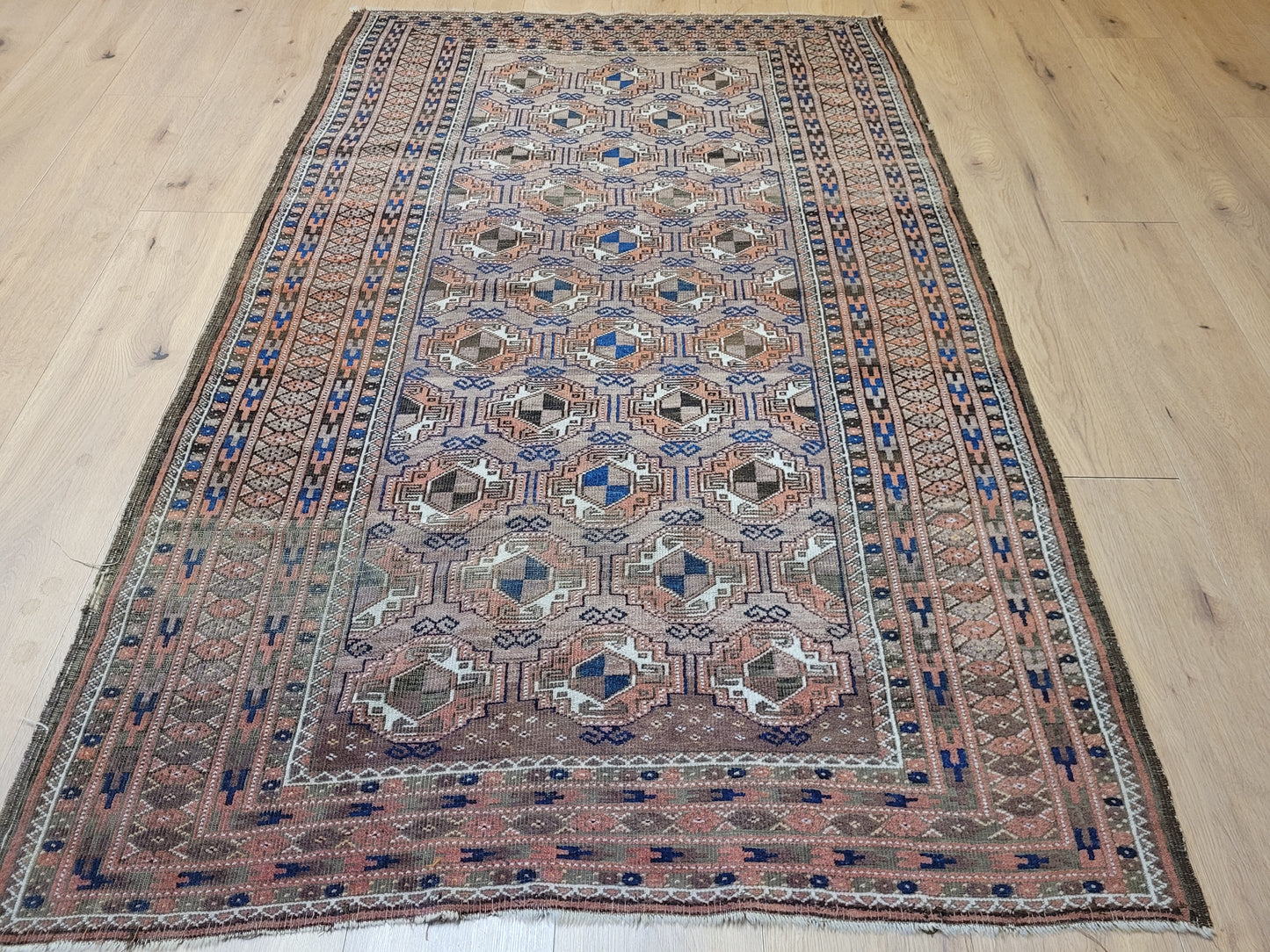 Orientteppich handgeknüpft Jomut Buchara 187x120 cm