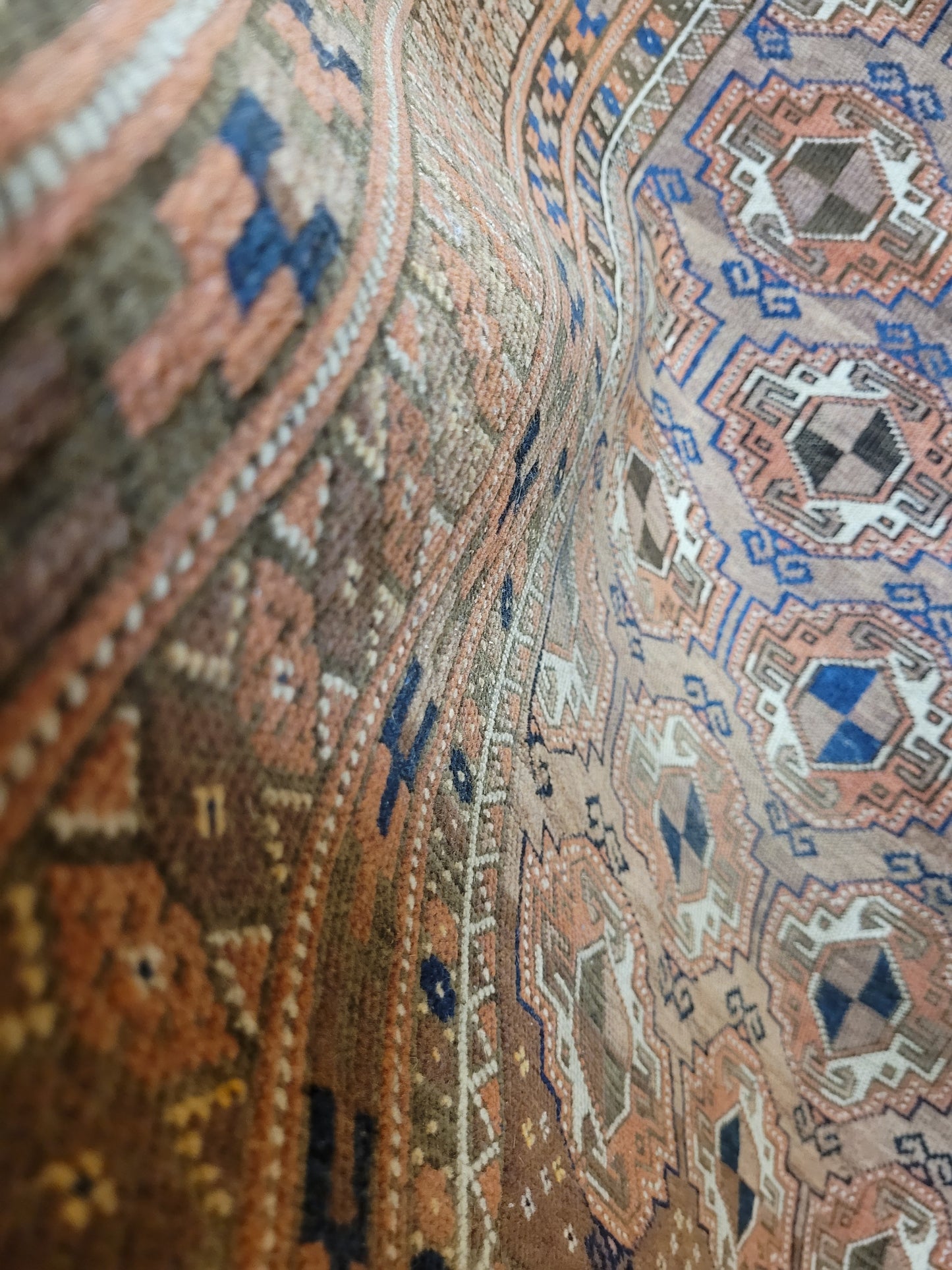 Orientteppich handgeknüpft Jomut Buchara 187x120 cm