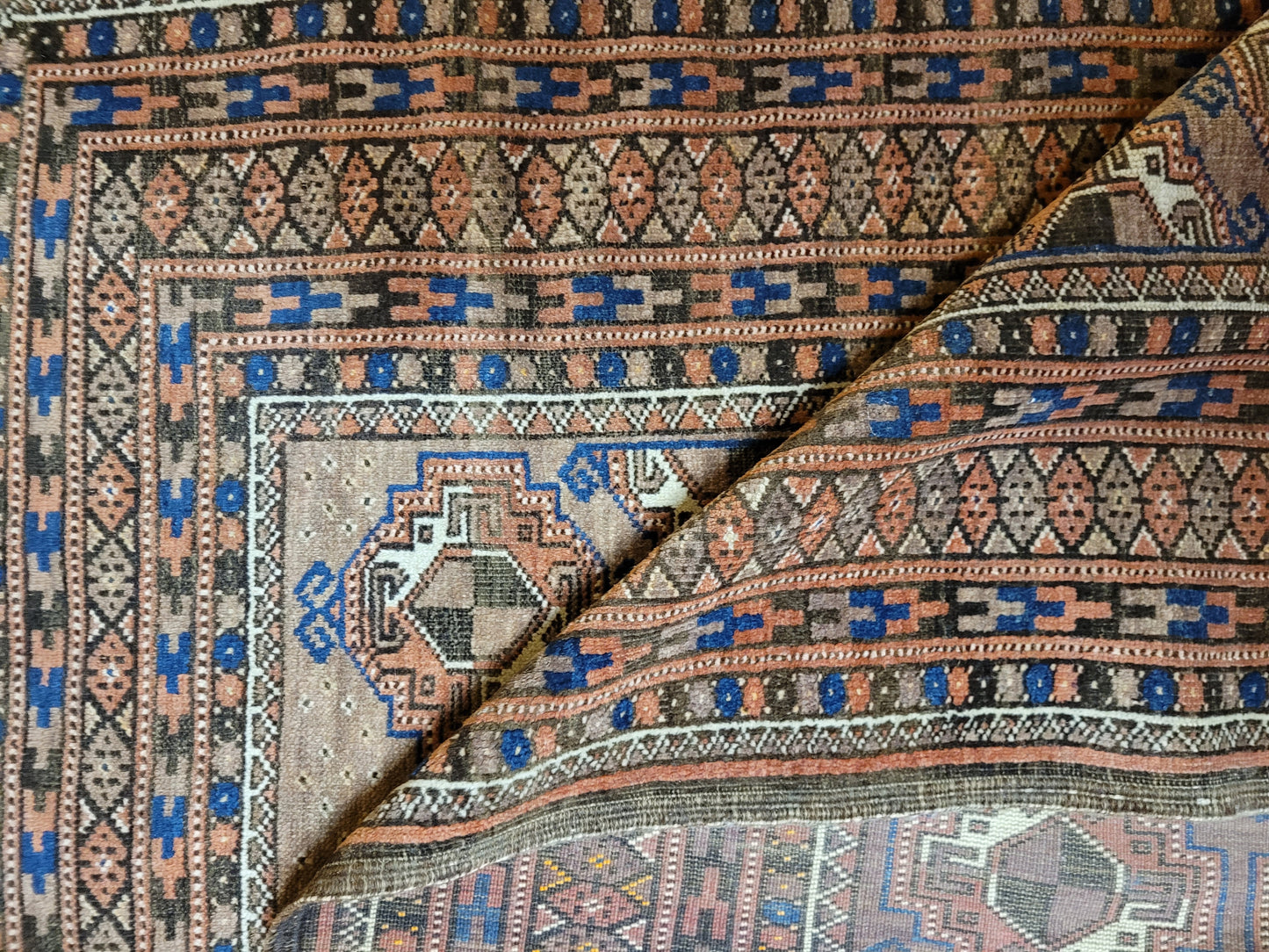 Orientteppich handgeknüpft Jomut Buchara 187x120 cm