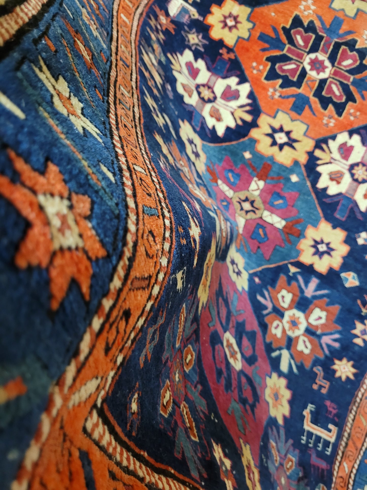 Orientteppich handgeknüpft Kazak antik 264x130 cm