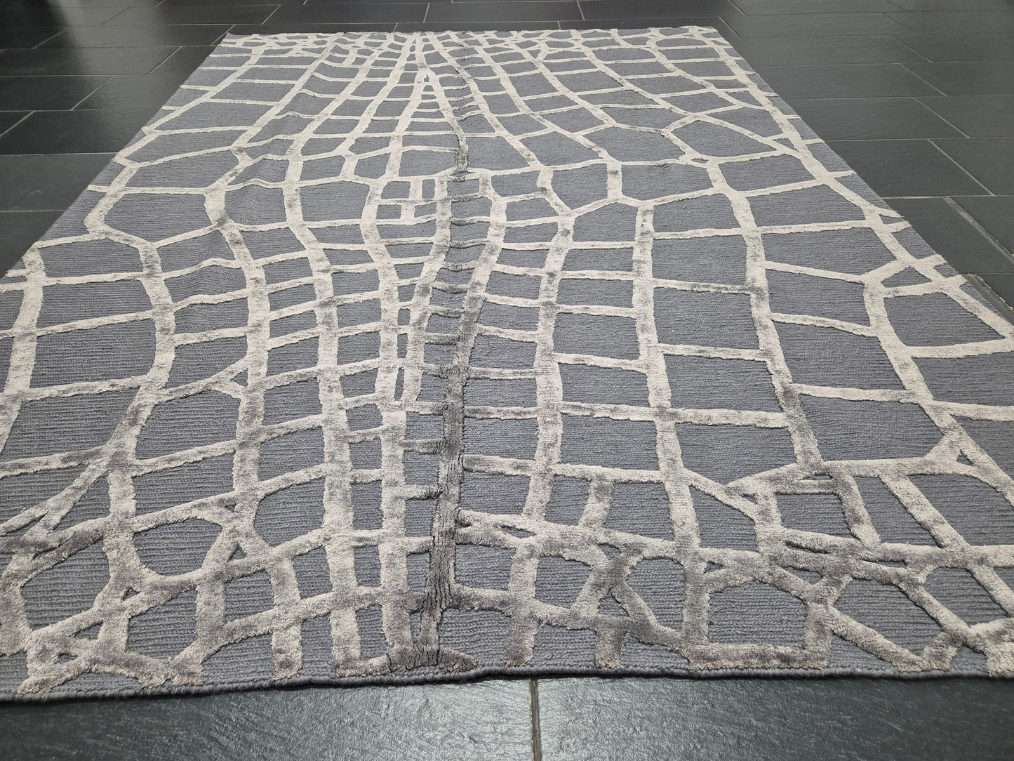 Orientteppich Handgeknüpft Moderner Ziegler Designteppich mit Seide (neu) 240 x 170 cm