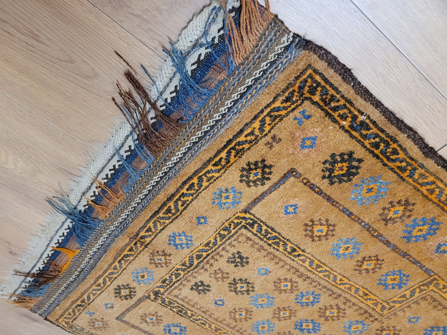 Orientteppich handgeknüpft Beludj 142×93 cm