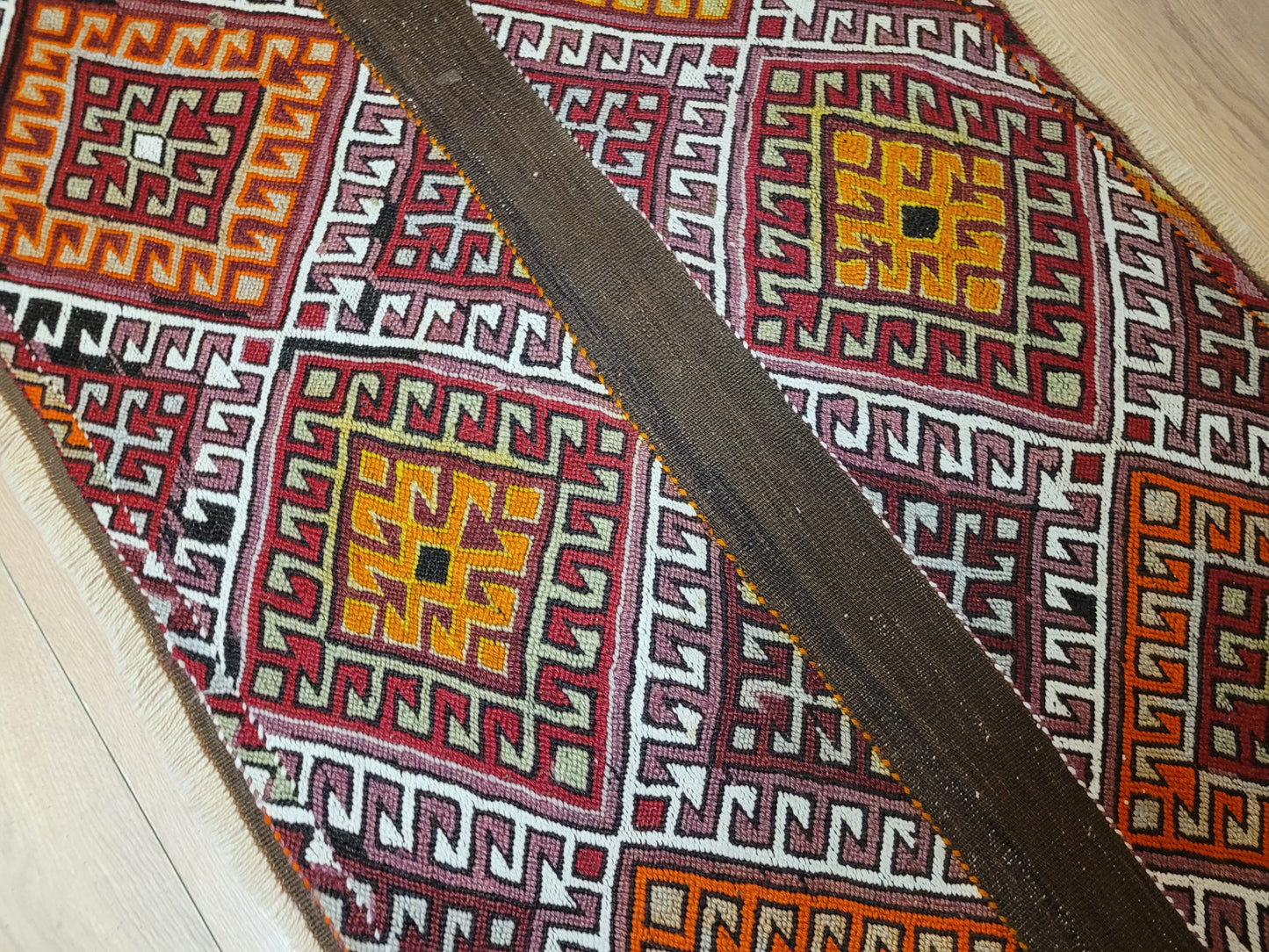 Orientteppich handgeknüpft Kelim Bachtiar 137×72 cm antik