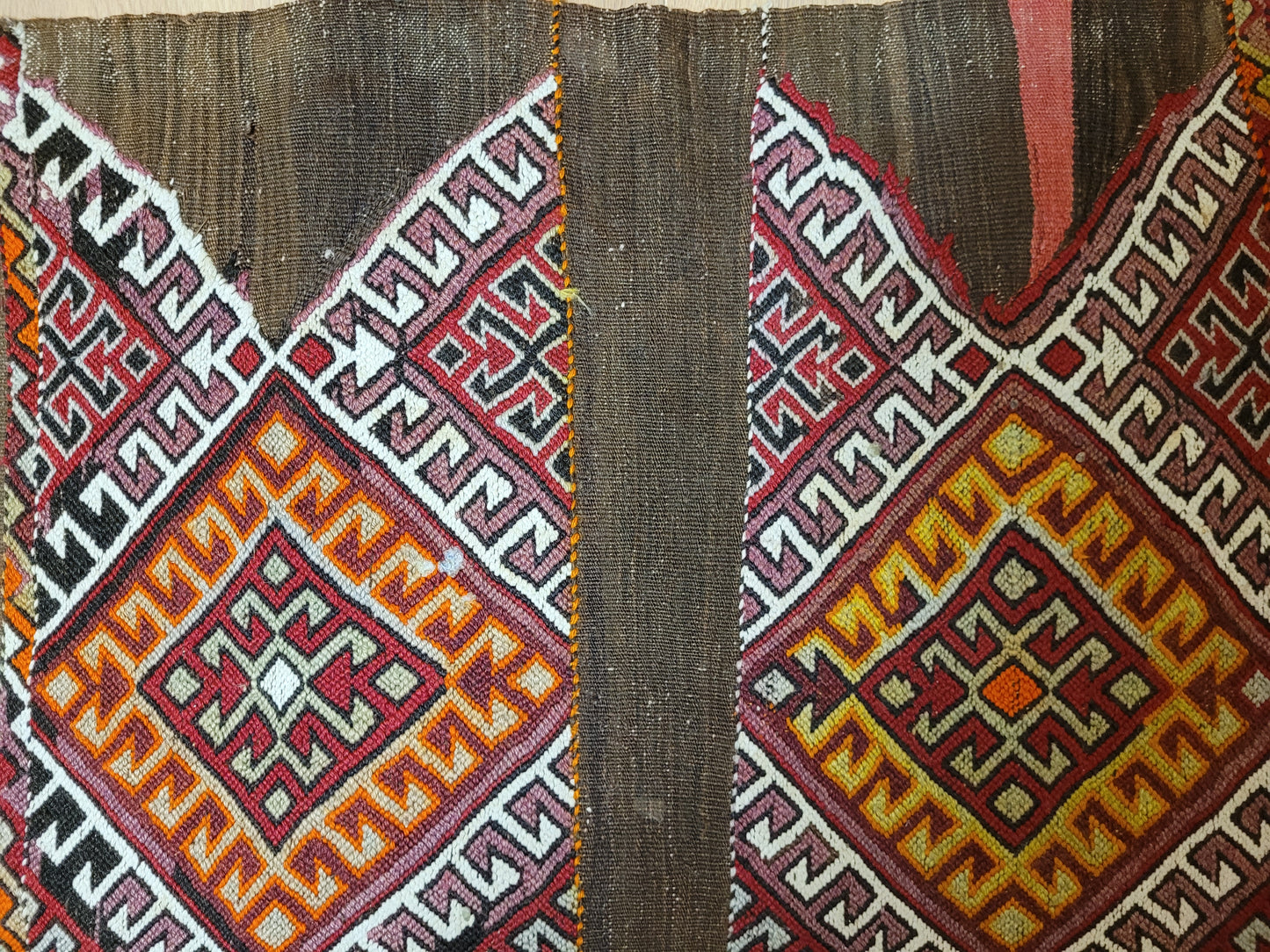 Orientteppich handgeknüpft Kelim Bachtiar 137×72 cm antik