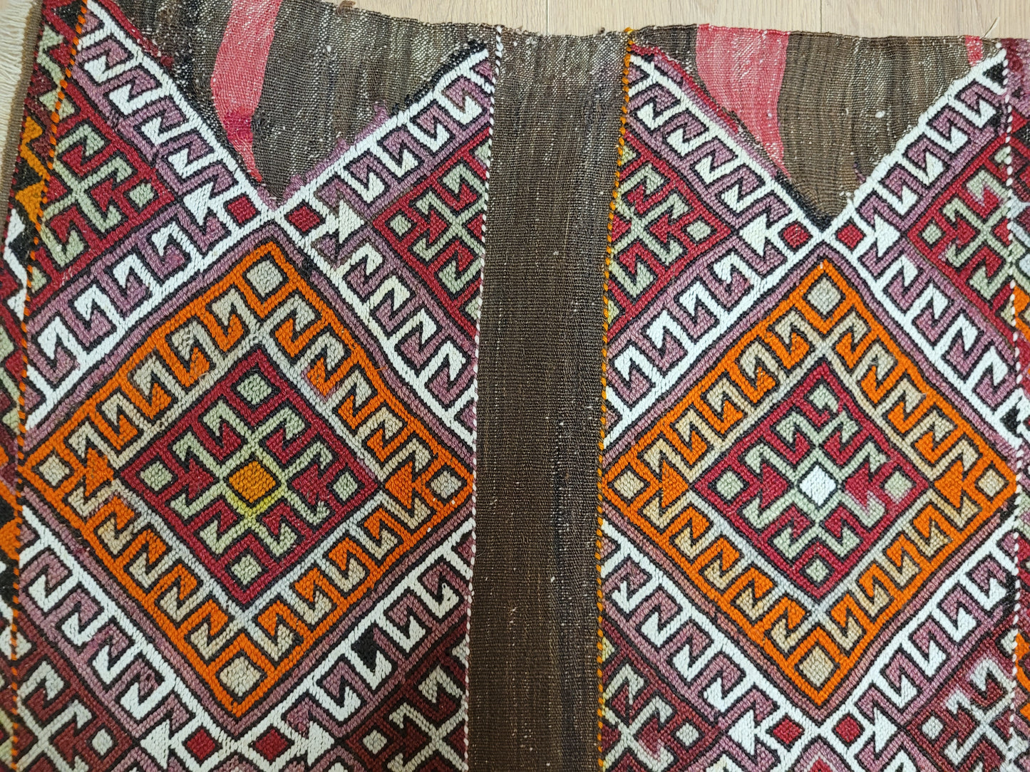 Orientteppich handgeknüpft Kelim Bachtiar 137×72 cm antik