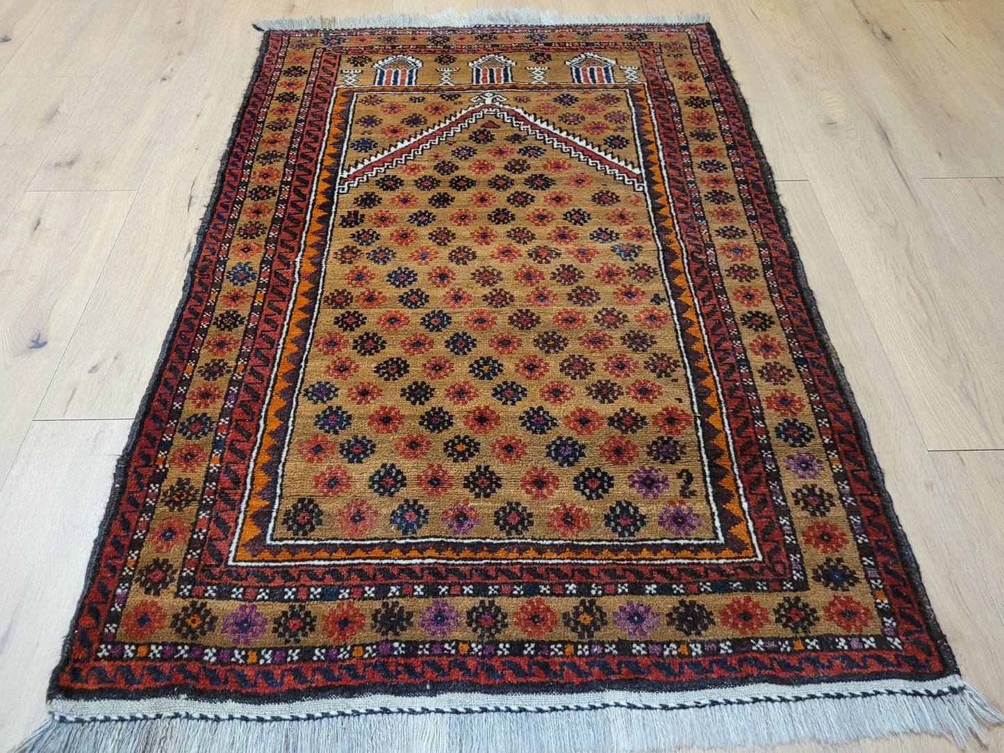 Orientteppich handgeknüpft Belutsch 142x93 cm