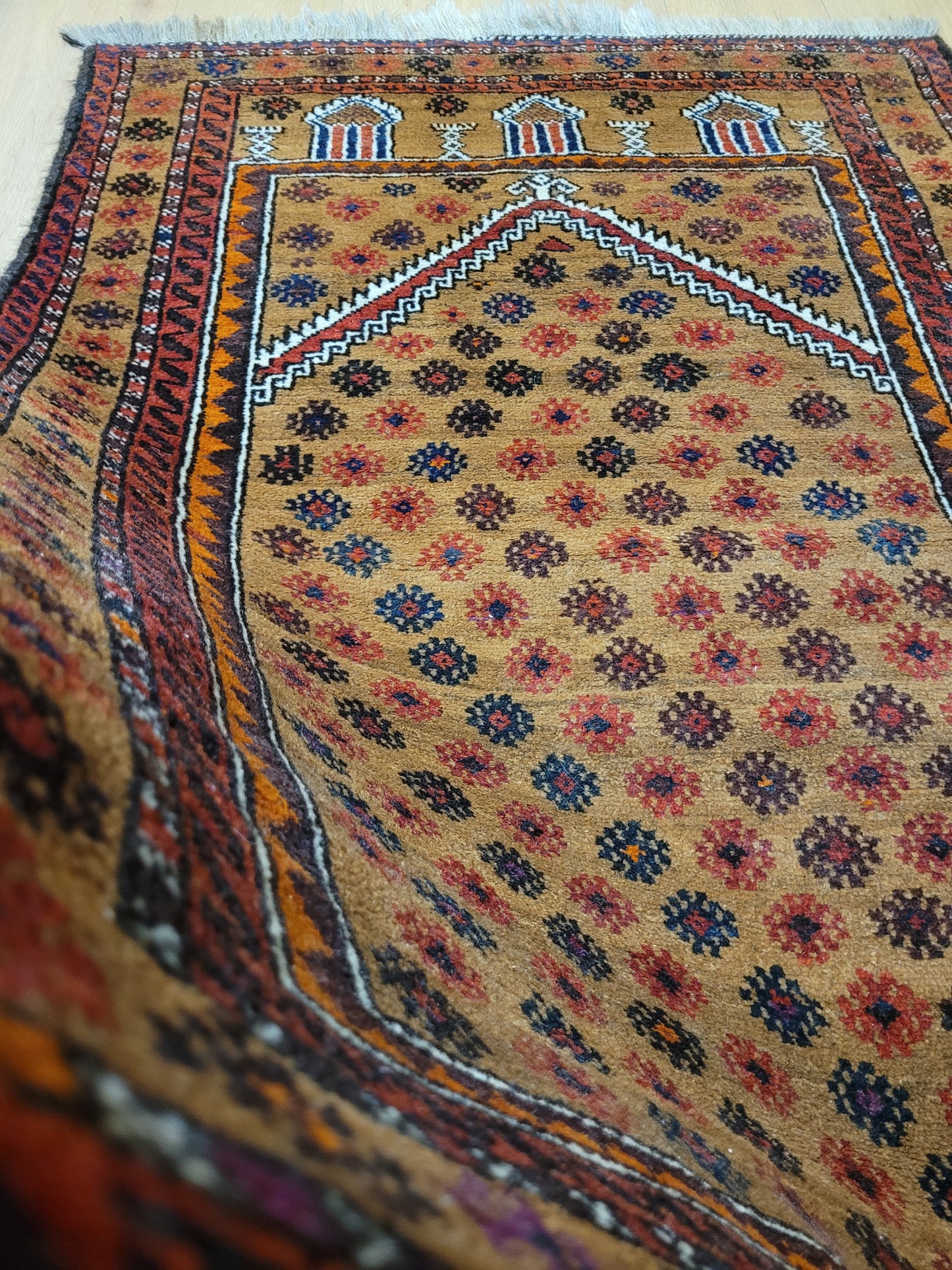 Orientteppich handgeknüpft Belutsch 142x93 cm