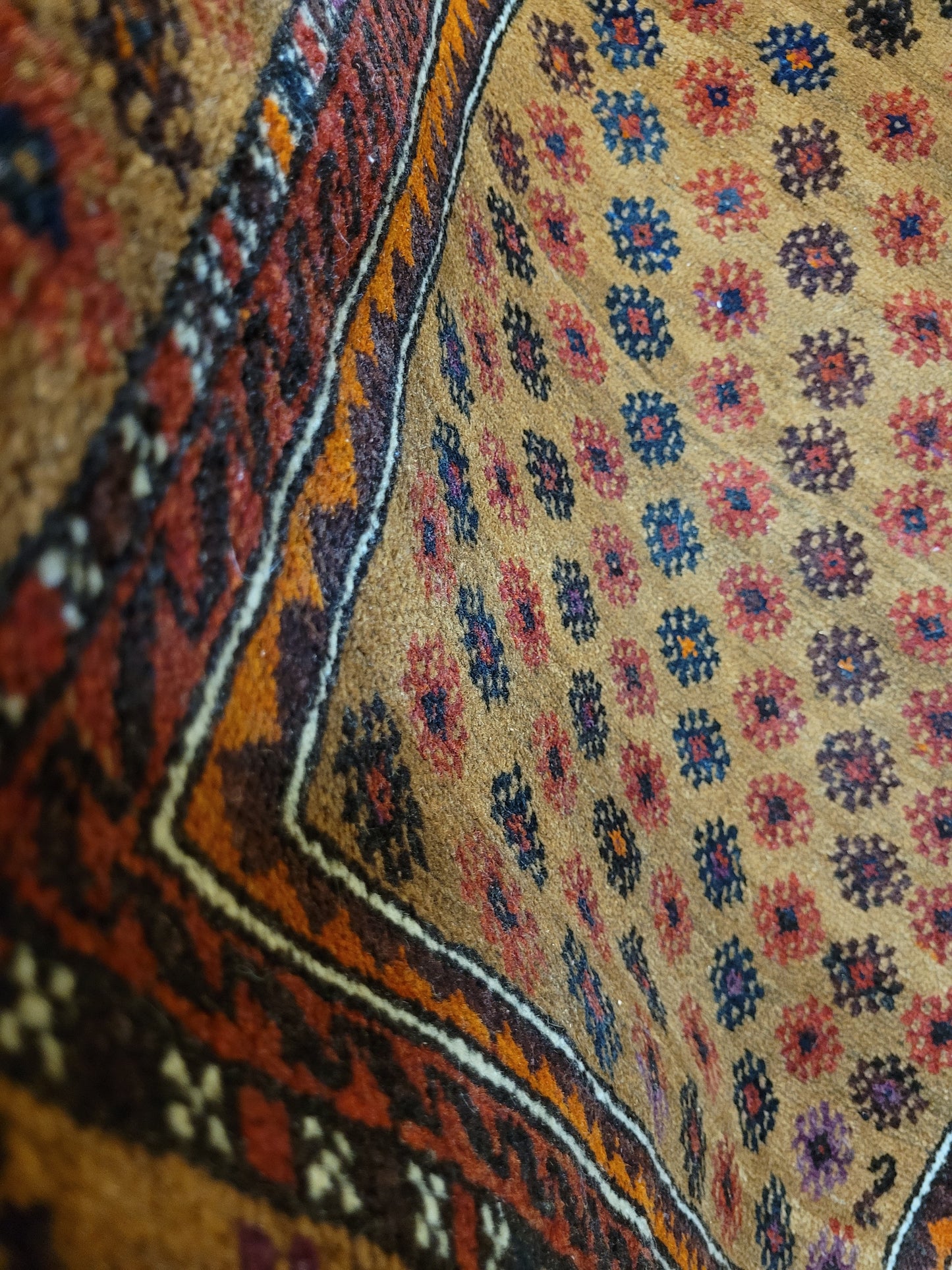 Orientteppich handgeknüpft Belutsch 142x93 cm