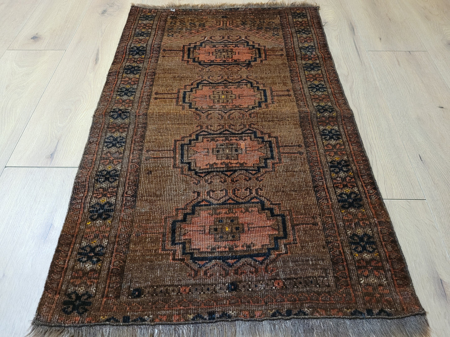 Orientteppich handgeknüpft Belutsch 100x67 cm