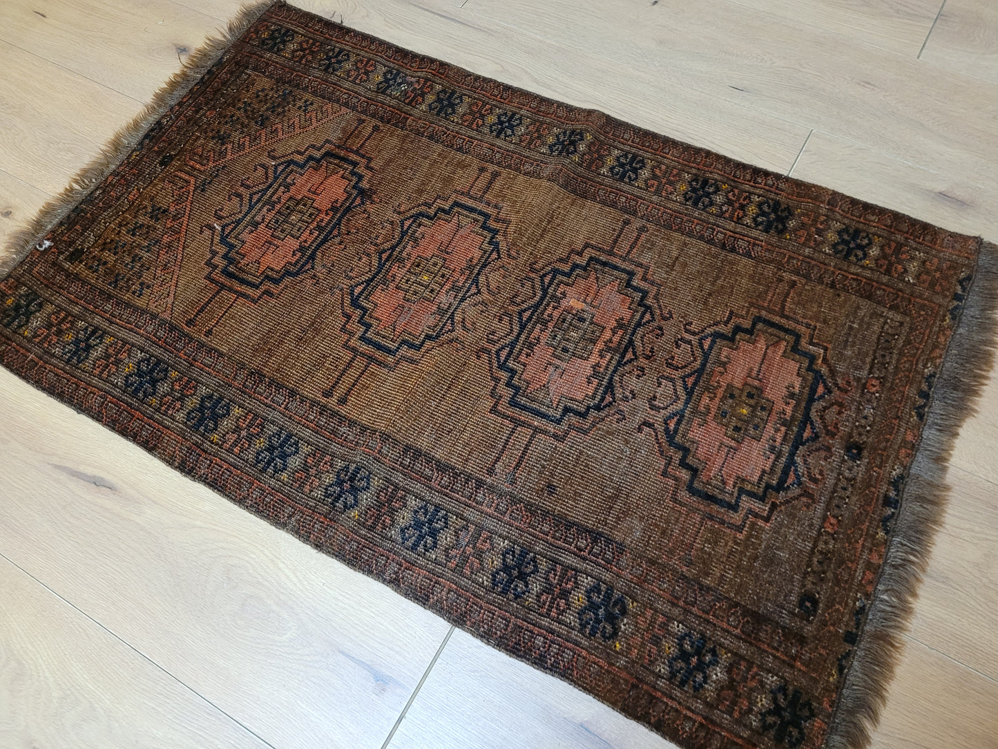 Orientteppich handgeknüpft Belutsch 100x67 cm