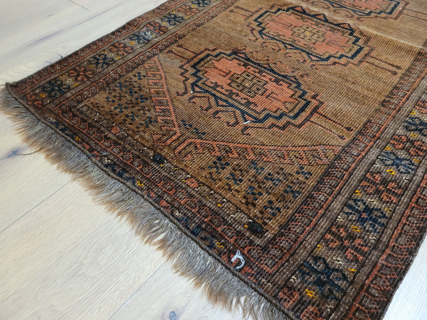 Orientteppich handgeknüpft Belutsch 100x67 cm