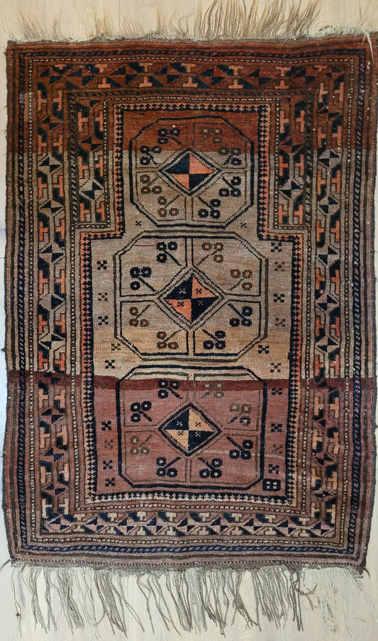 Orientteppich handgeknüpft Jomut Buchara 140x98 cm