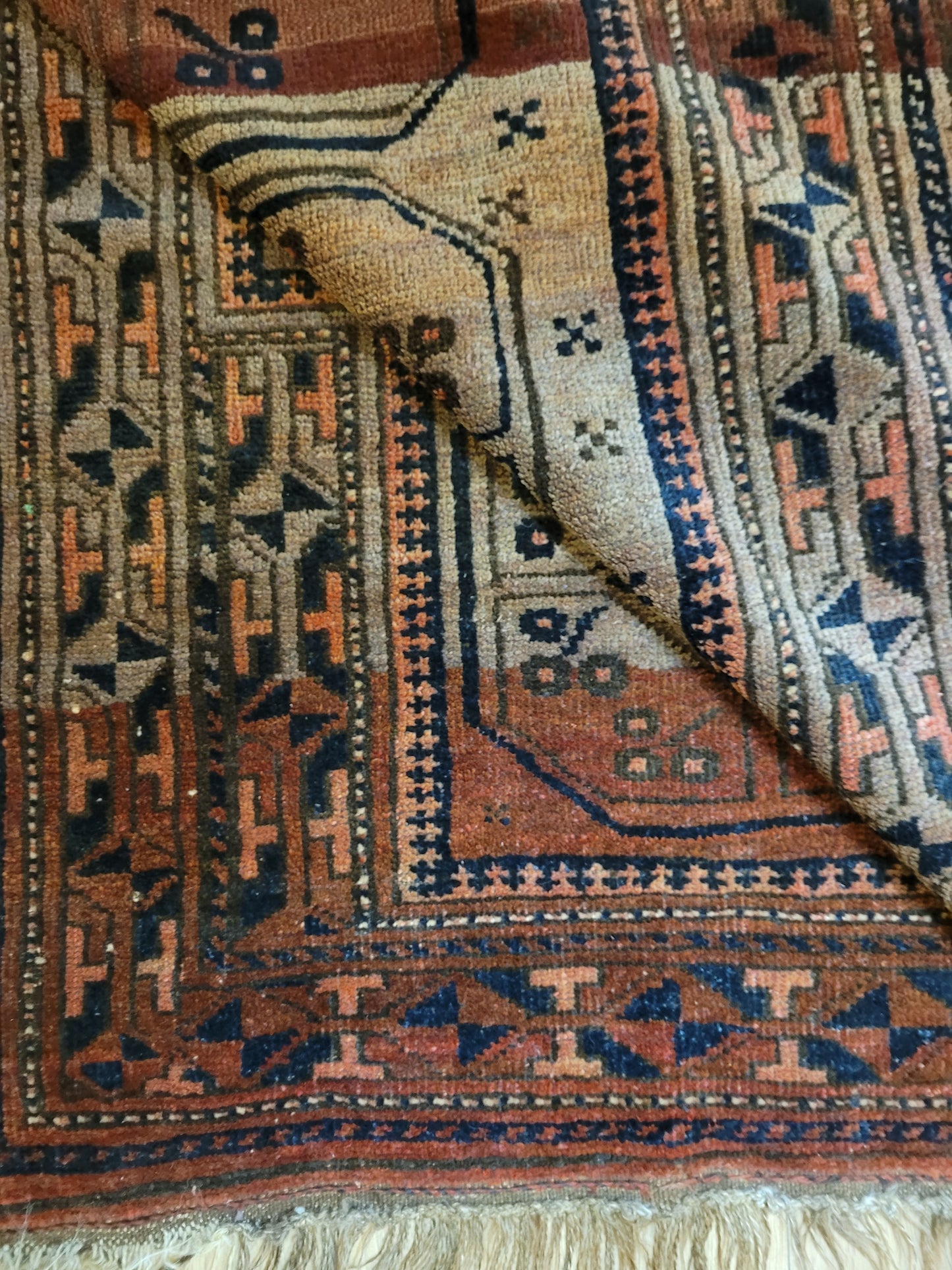 Orientteppich handgeknüpft Jomut Buchara 140x98 cm