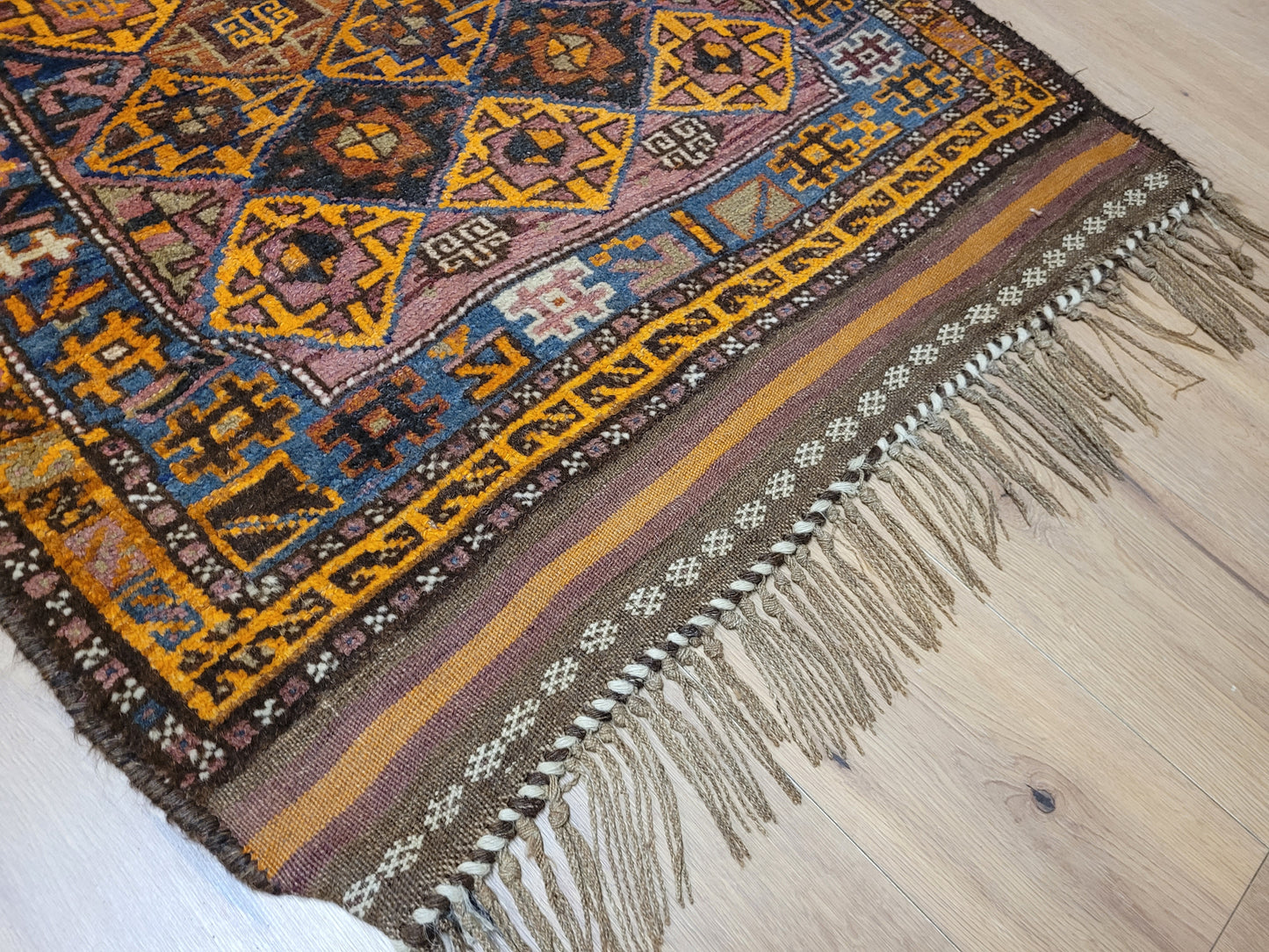 Orientteppich handgeknüpft Beludj 168×105 cm antik