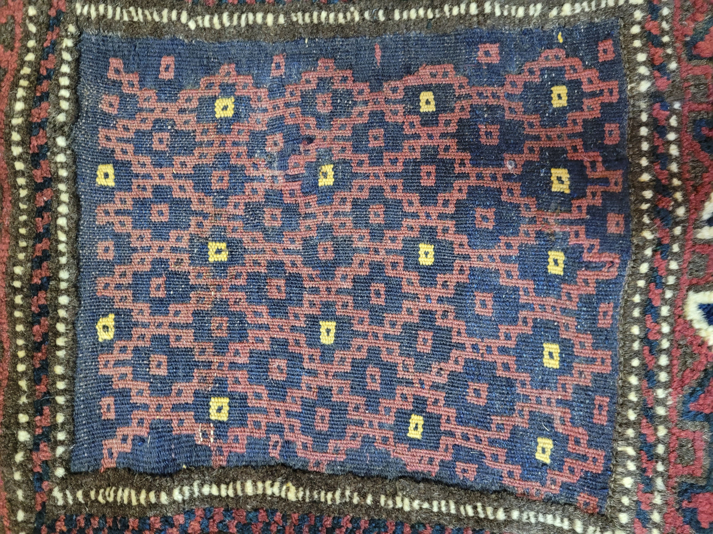 Orientteppich handgeknüpft Belutsch 74x62 cm