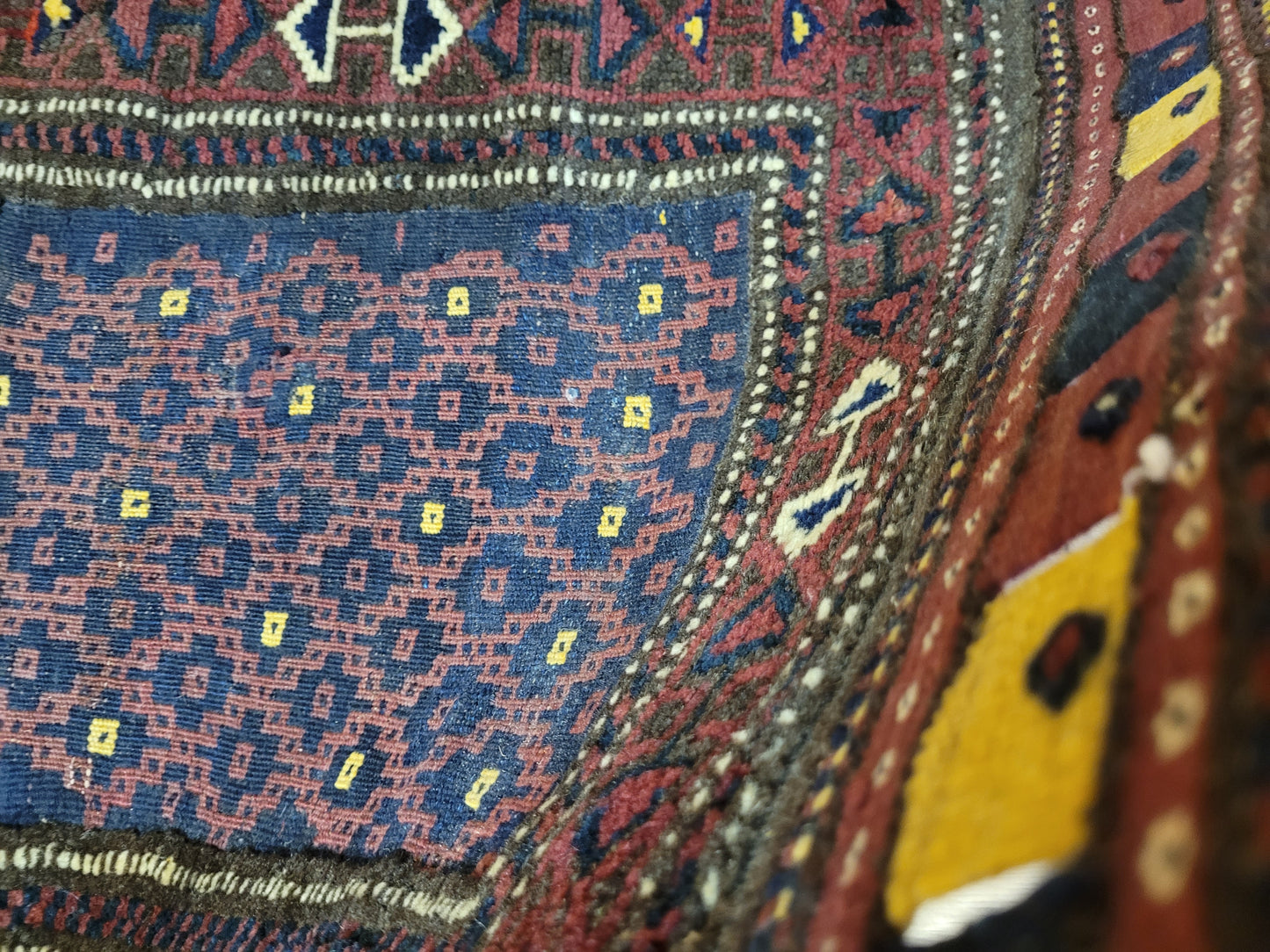 Orientteppich handgeknüpft Belutsch 74x62 cm