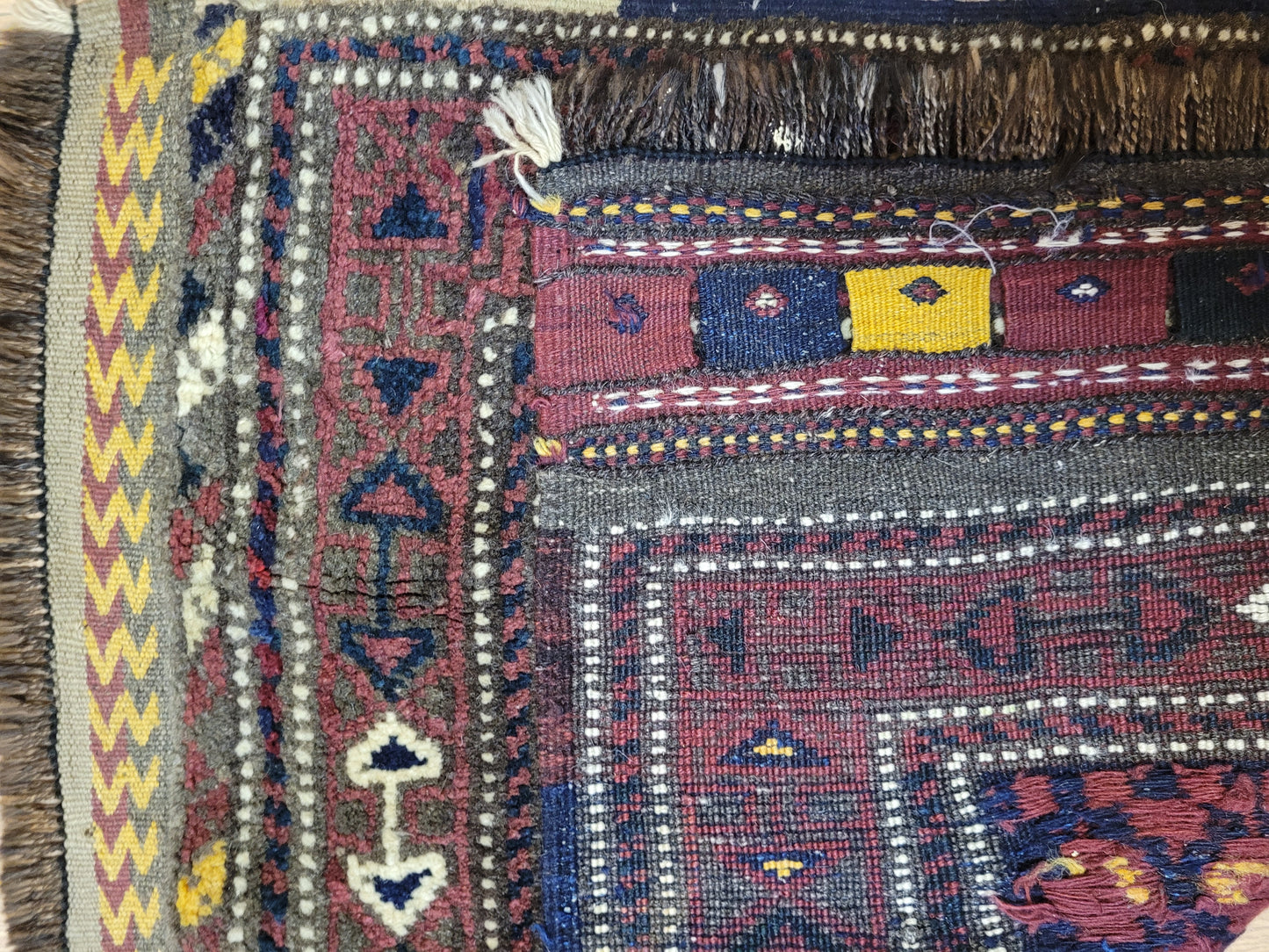 Orientteppich handgeknüpft Belutsch 74x62 cm