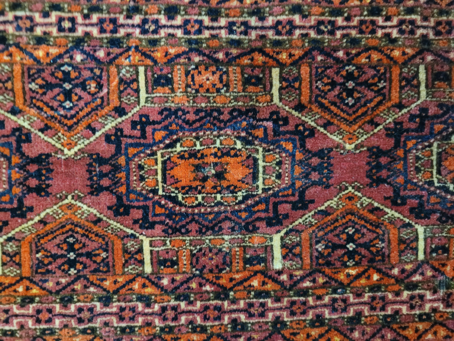 Orientteppich handgeknüpft Jomut Läufer 116x35 cm