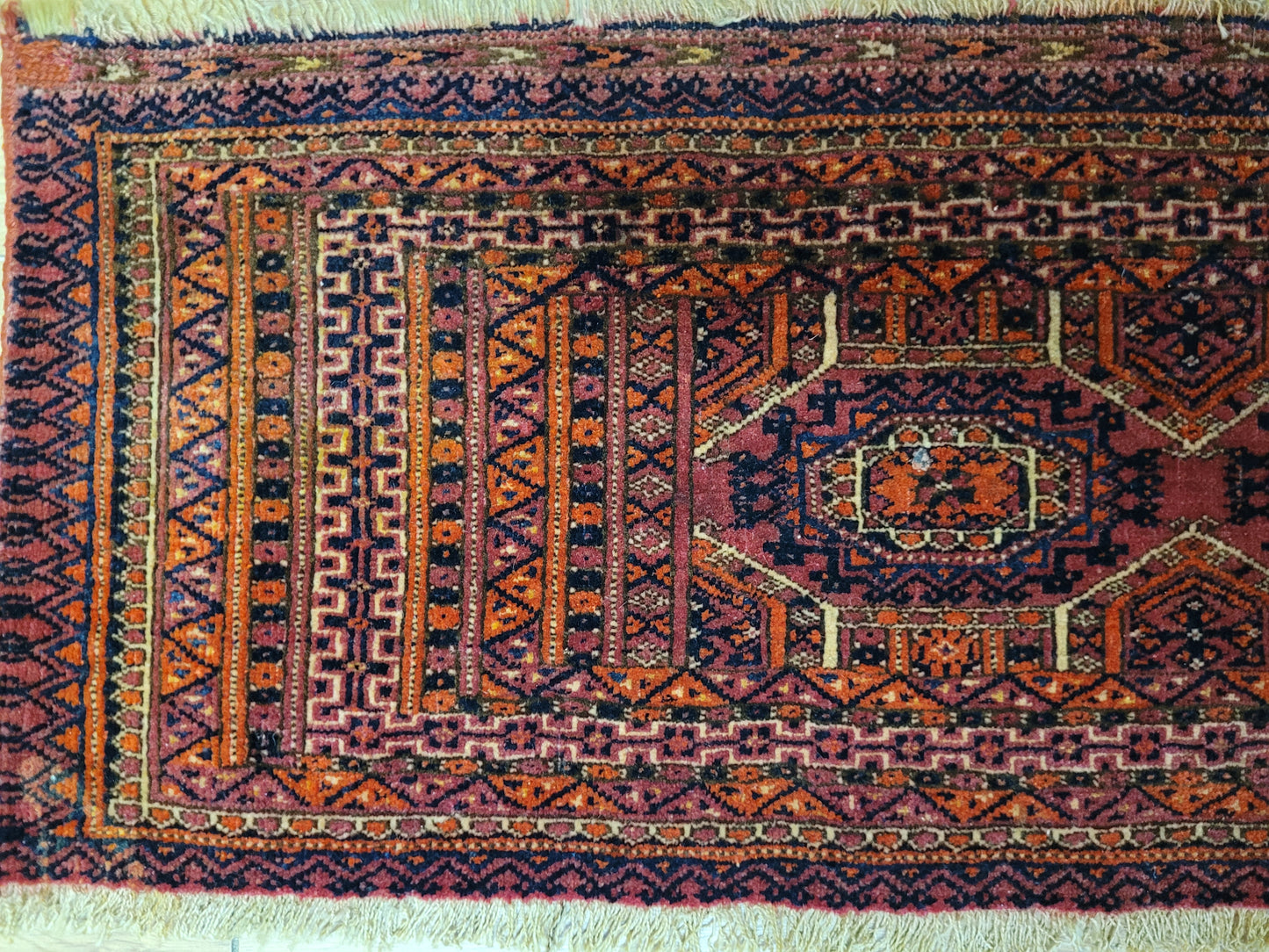 Orientteppich handgeknüpft Jomut Läufer 116x35 cm