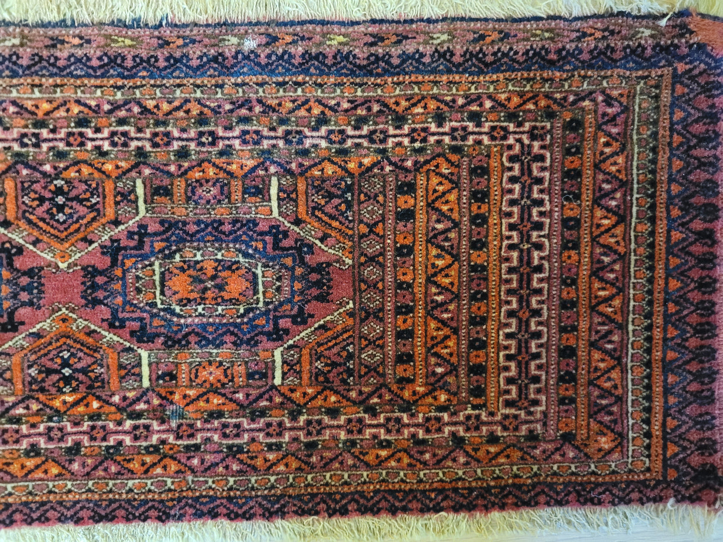 Orientteppich handgeknüpft Jomut Läufer 116x35 cm