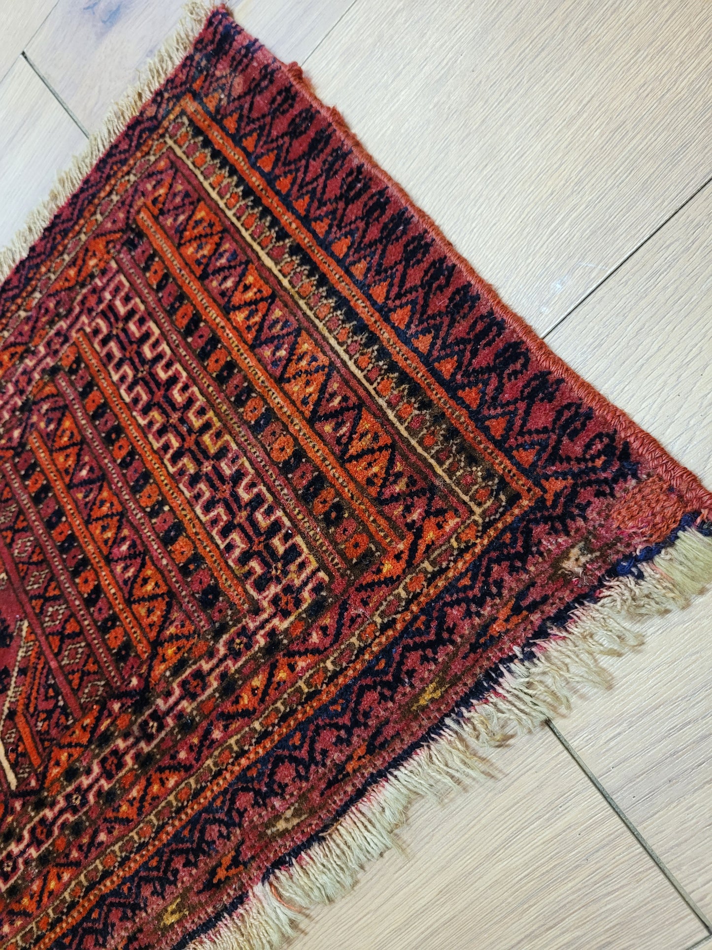 Orientteppich handgeknüpft Jomut Läufer 116x35 cm