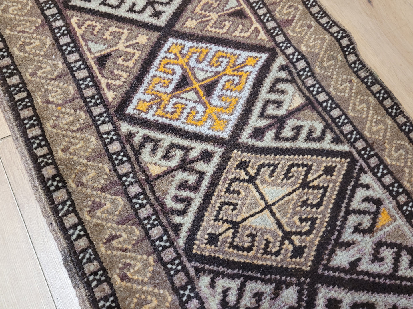 Orientteppich handgeknüpft Belutsch 98x55 cm