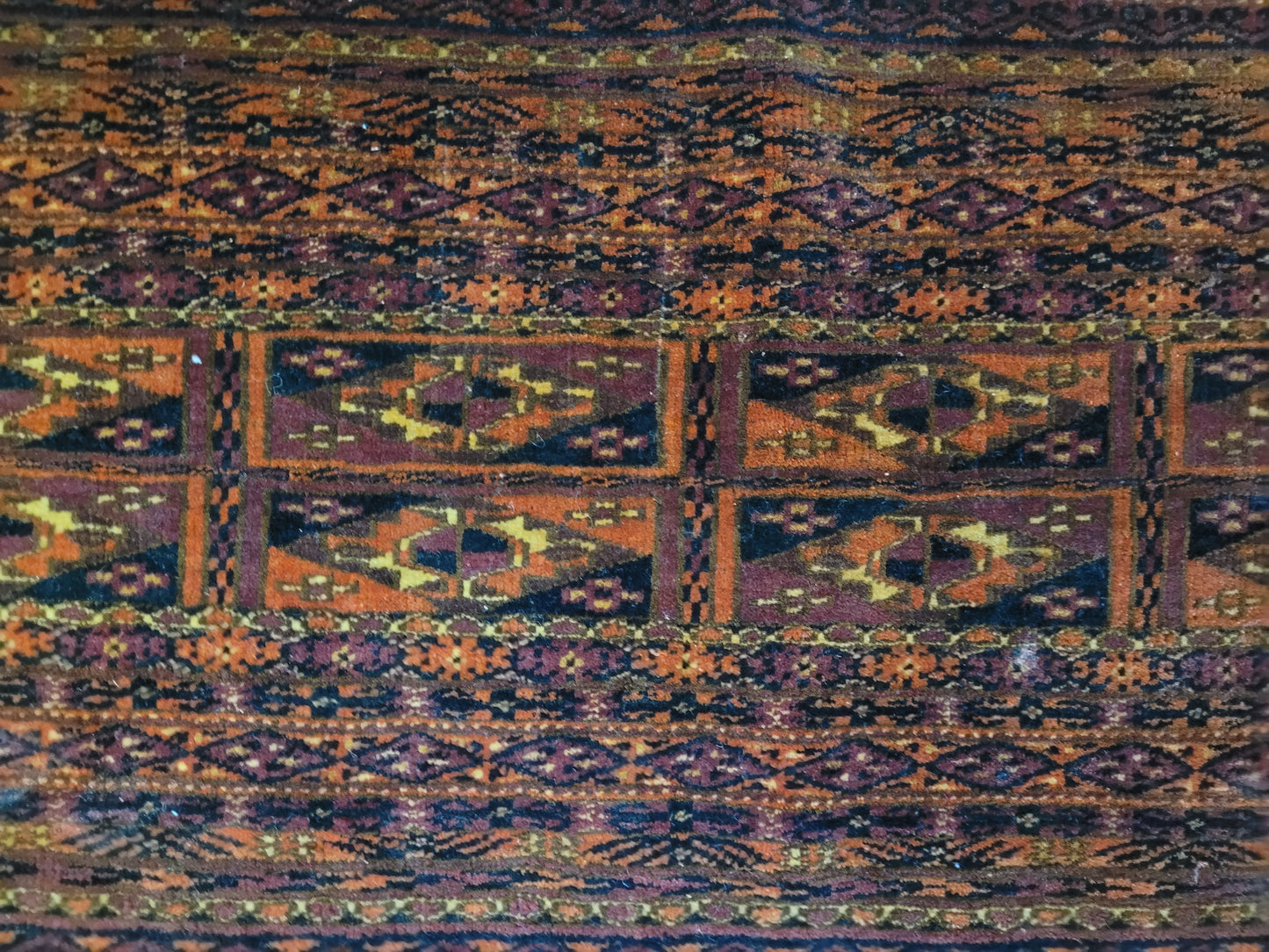 Orientteppich handgeknüpft 118×35 cm Jomut Muster feine Wolle