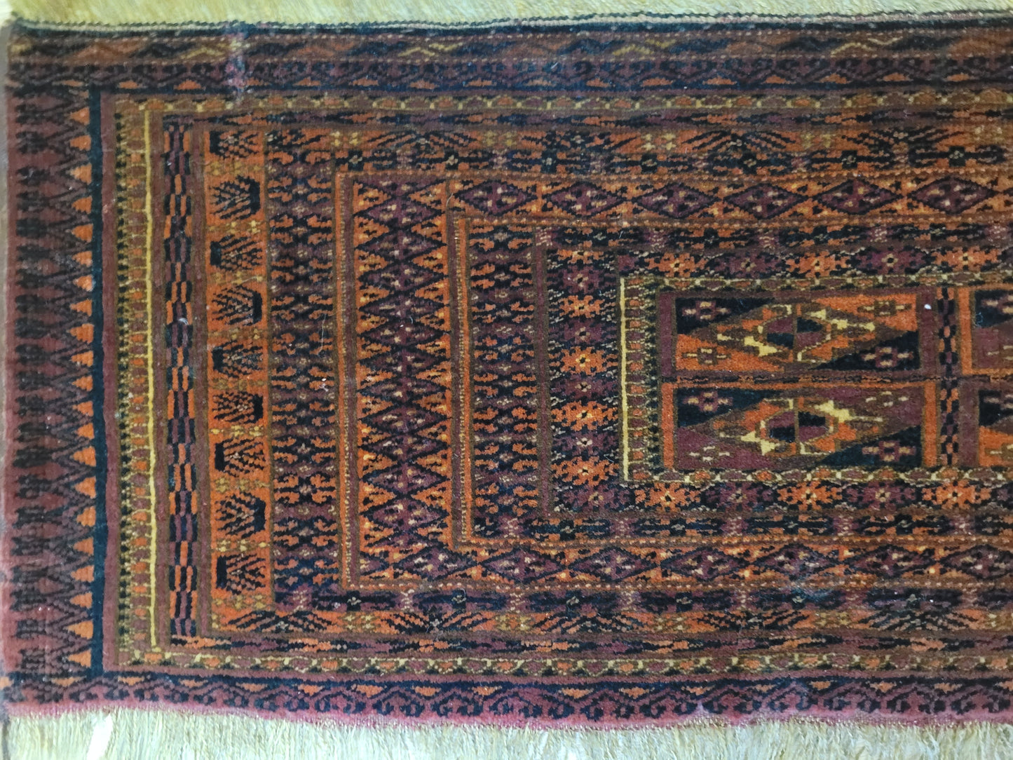Orientteppich handgeknüpft 118×35 cm Jomut Muster feine Wolle