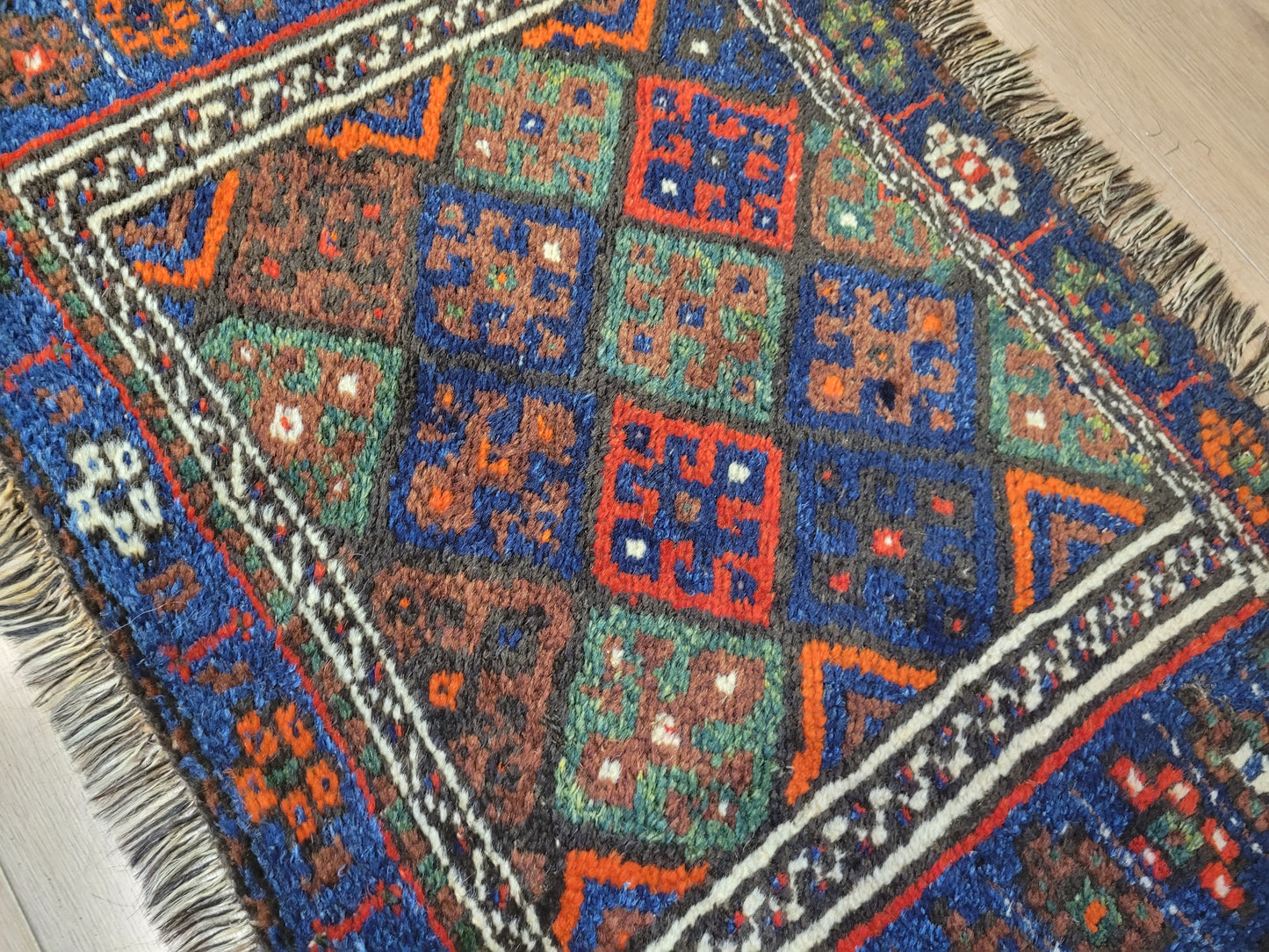 Orientteppich handgeknüpft 90×60 cm Gashgai  Nomadenkunst