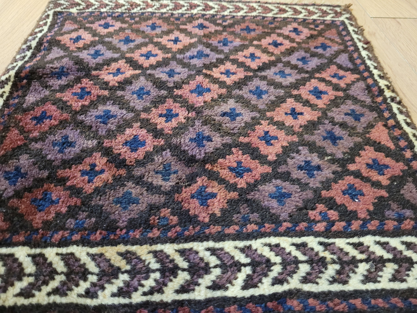 Orientteppich handgeknüpft 49×44 cm Gashgai Kleinformat Nomadenstil