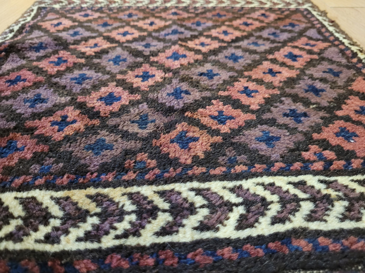 Orientteppich handgeknüpft 49×44 cm Gashgai Kleinformat Nomadenstil