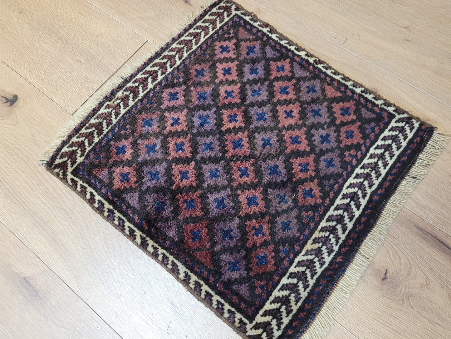 Orientteppich handgeknüpft 49×44 cm Gashgai Kleinformat Nomadenstil