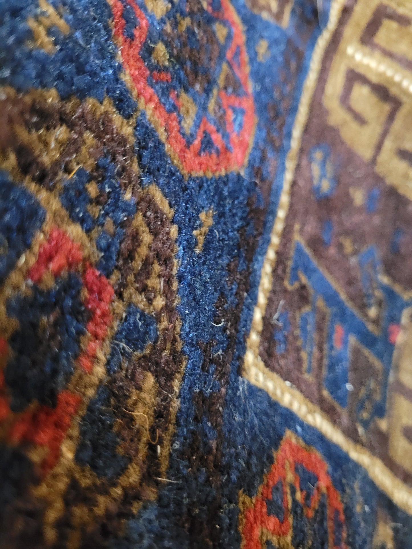 Orientteppich handgeknüpft 62×50 cm Beludj Tribal Muster