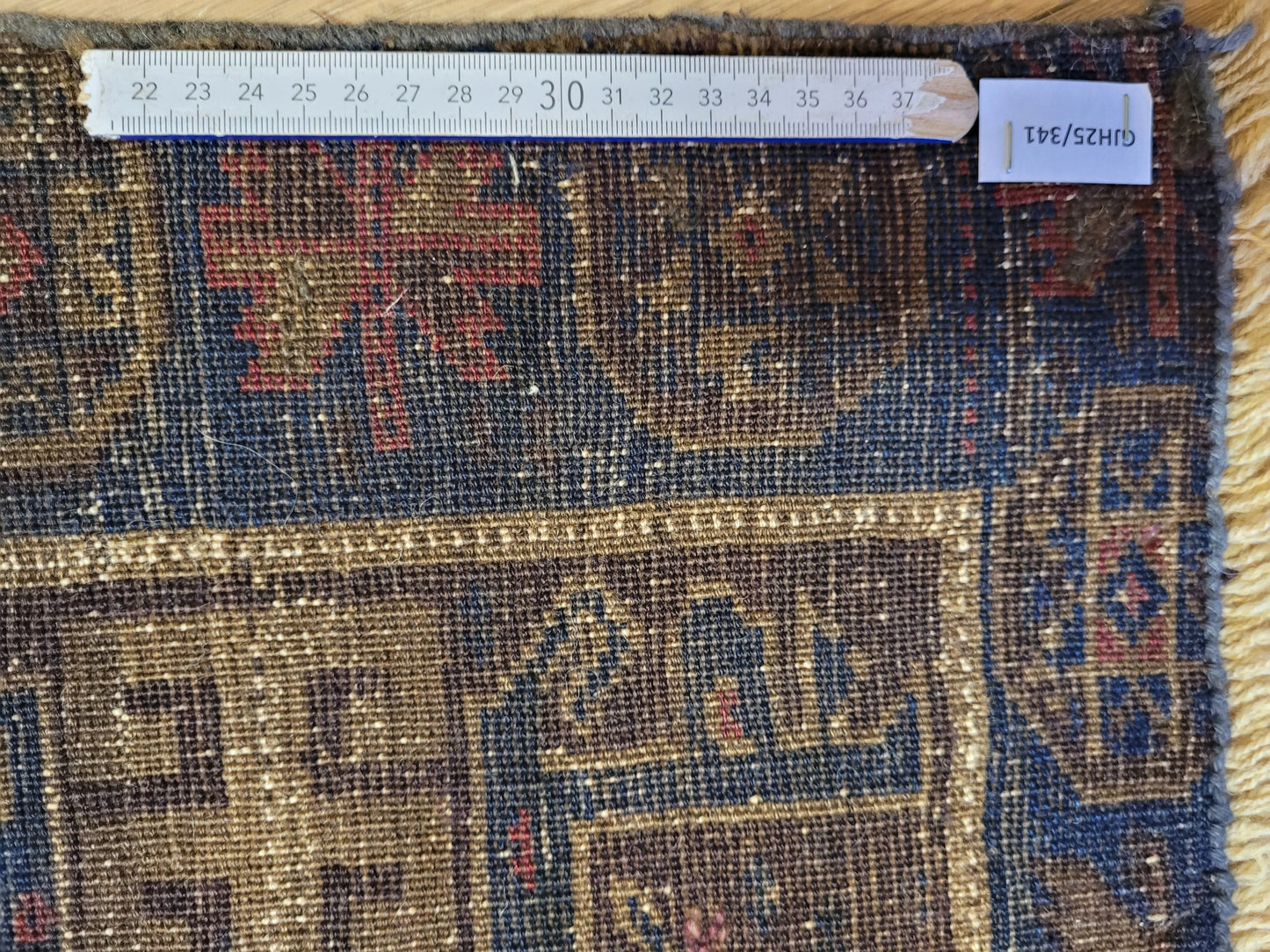 Orientteppich handgeknüpft 62×50 cm Beludj Tribal Muster