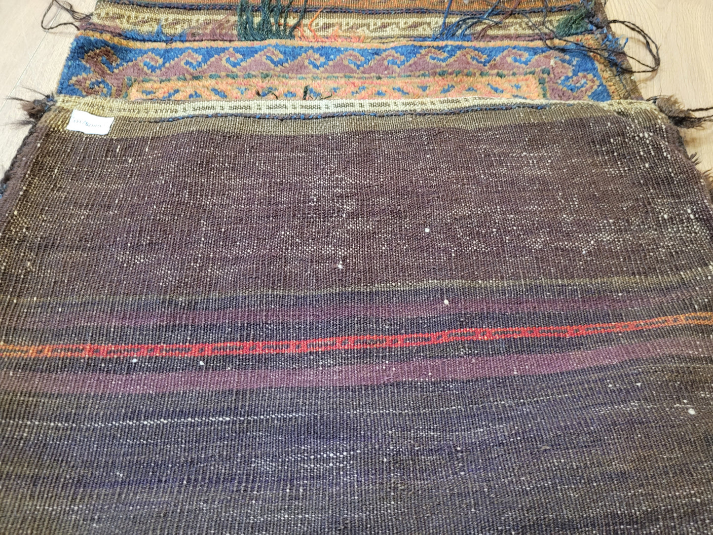 Orientteppich handgeknüpft 110×60 cm Beludj Streifendekor