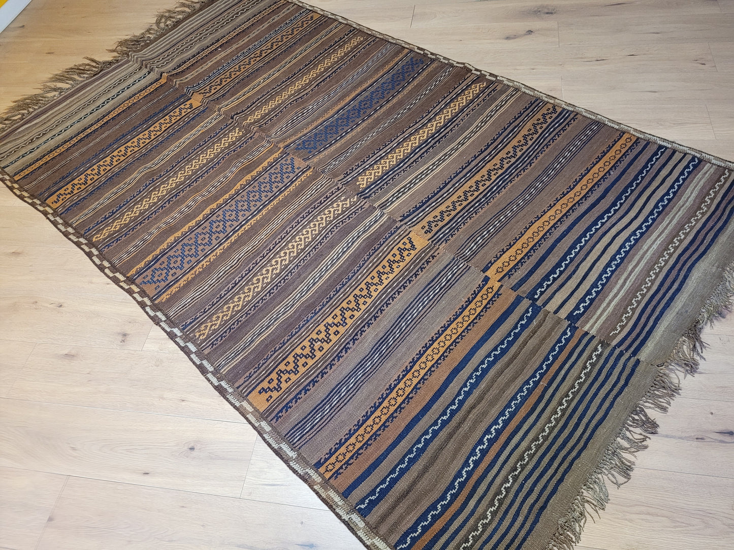 Orientteppich handgeknüpft Kelim 273×163 cm Gashgai Streifenmuster