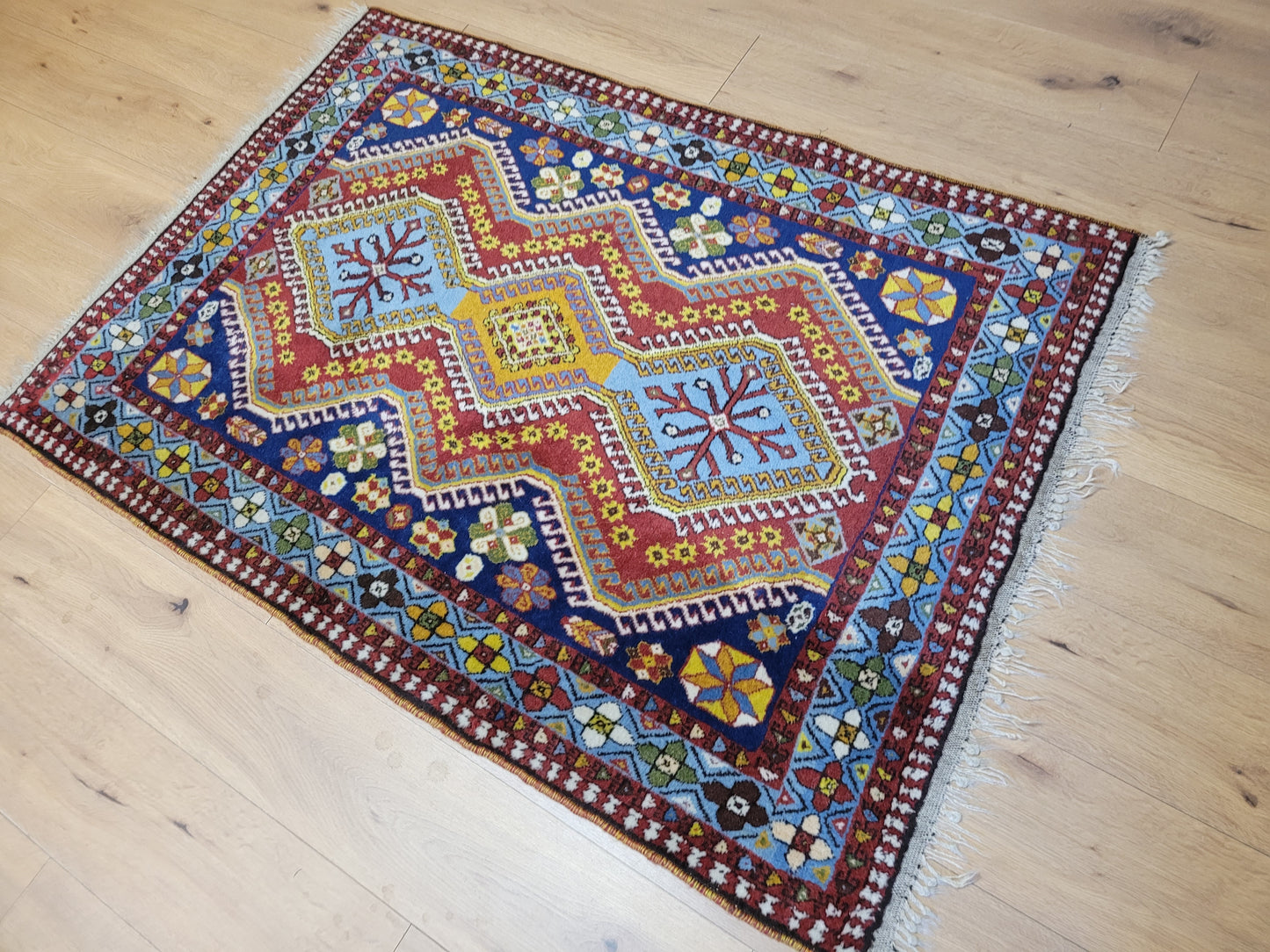 Orientteppich handgeknüpft Gashgai 160×114 cm