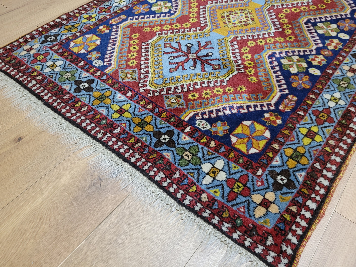 Orientteppich handgeknüpft Gashgai 160×114 cm