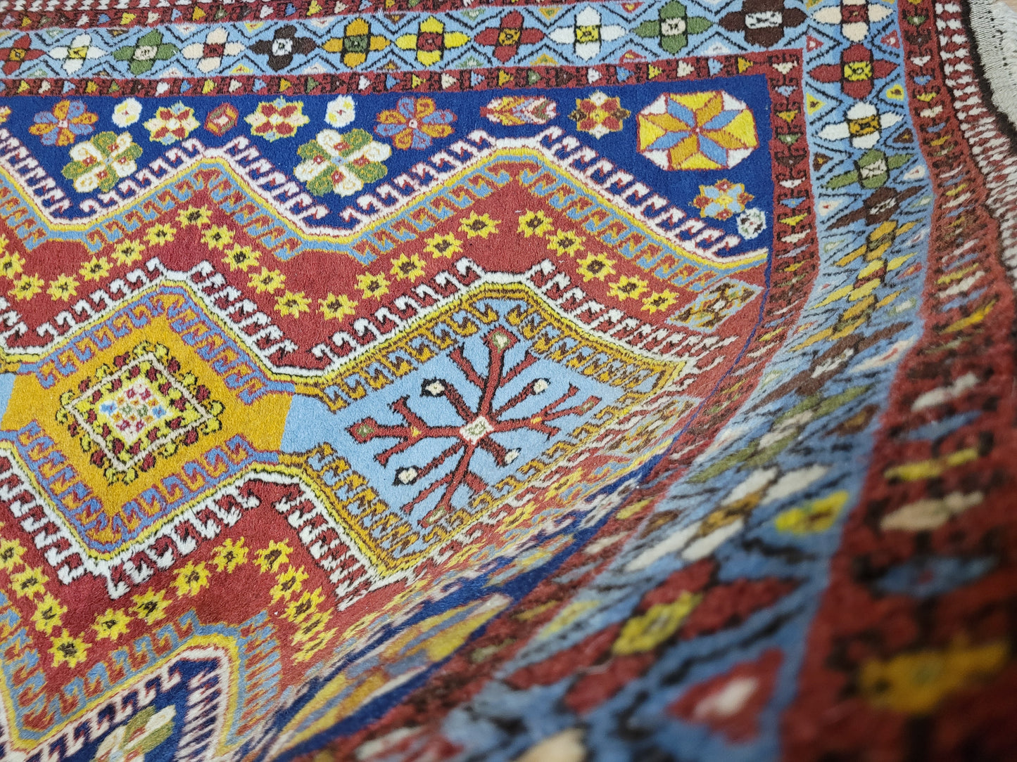 Orientteppich handgeknüpft Gashgai 160×114 cm