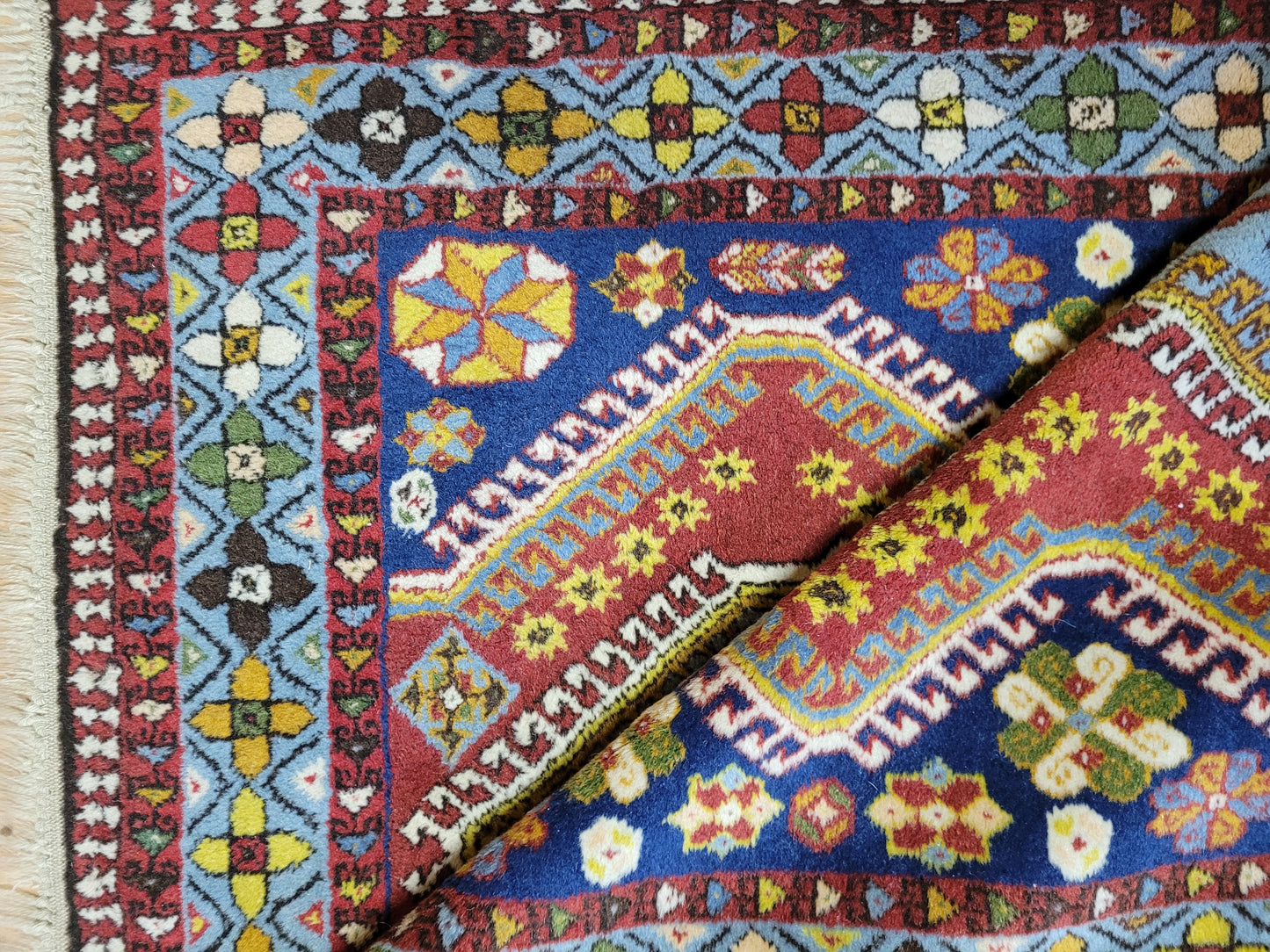 Orientteppich handgeknüpft Gashgai 160×114 cm