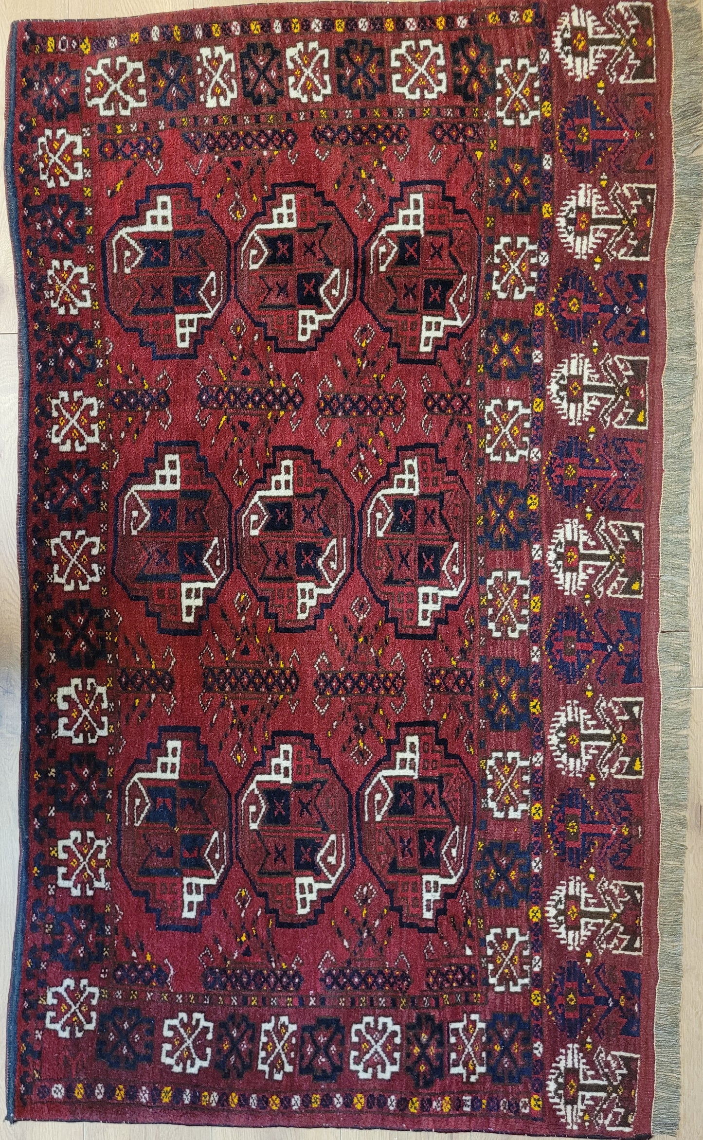 Orientteppich handgeknüpft Jomut 170×98 cm