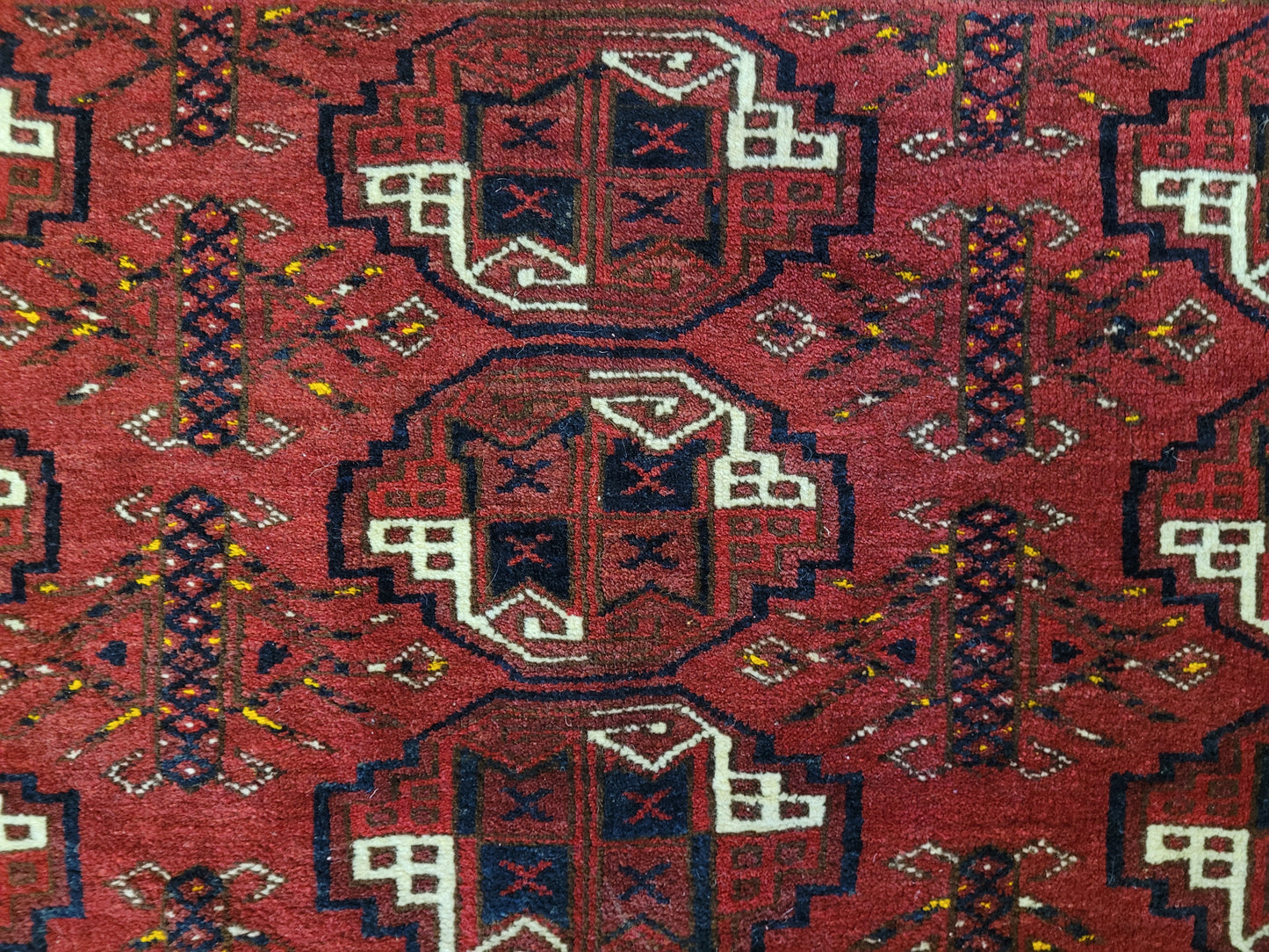 Orientteppich handgeknüpft Jomut 170×98 cm