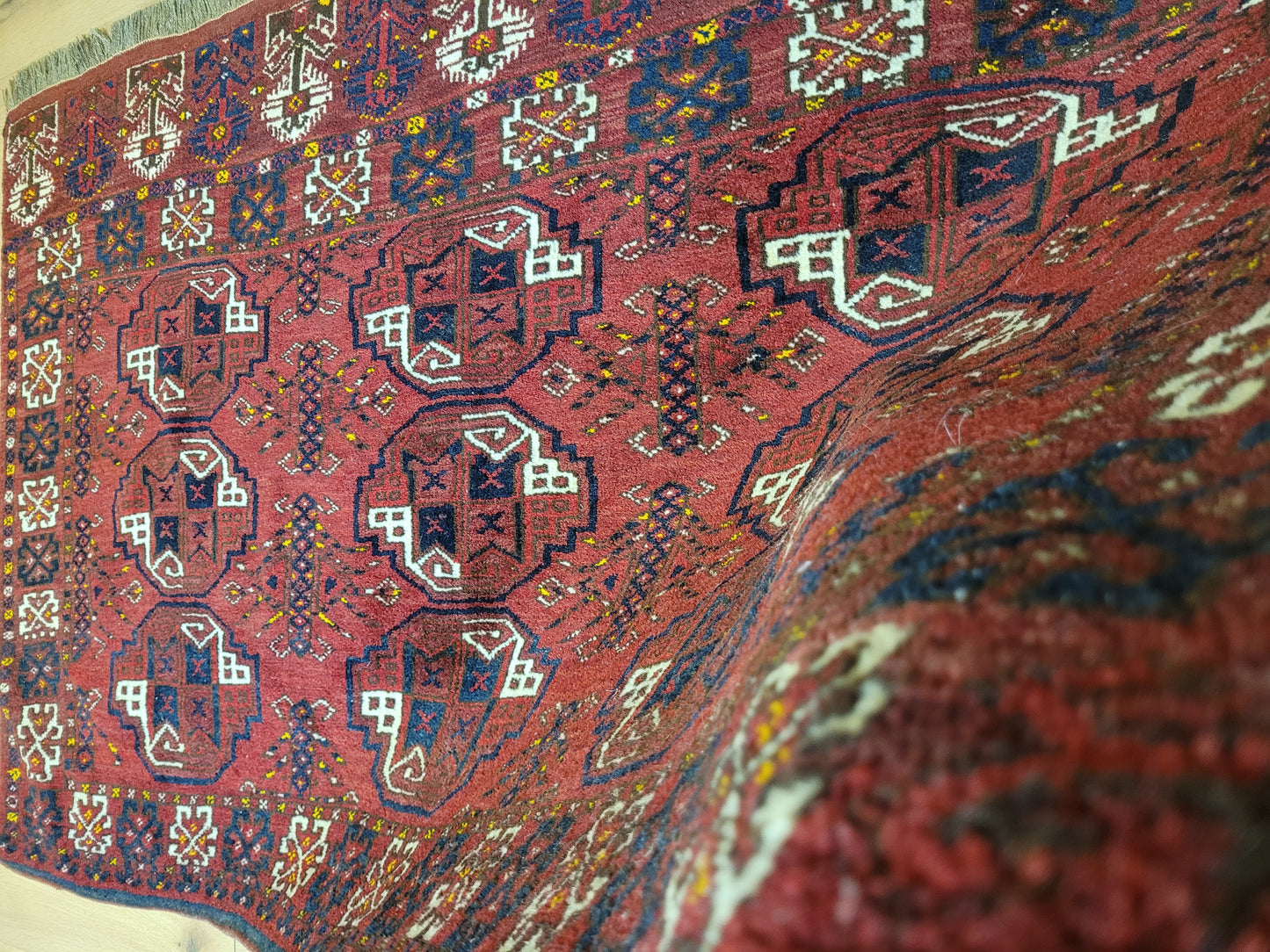 Orientteppich handgeknüpft Jomut 170×98 cm