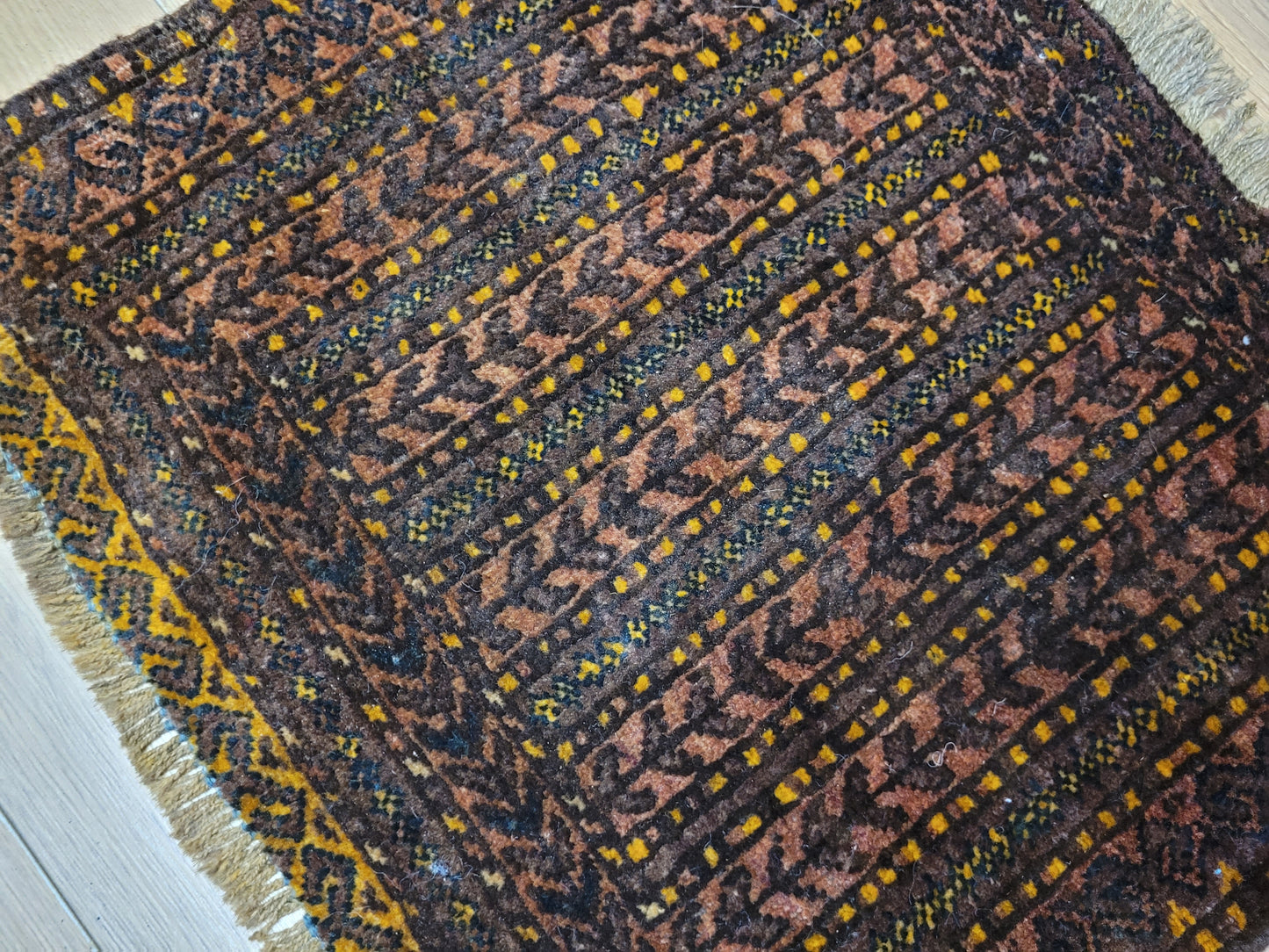 Orientteppich handgeknüpft Beludj 43×50 cm