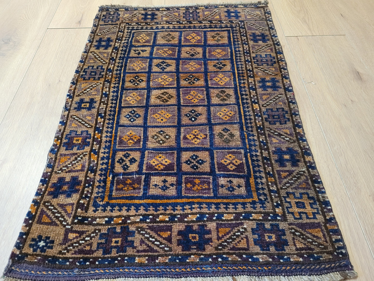 Orientteppich handgeknüpft Beludj 90×60 cm