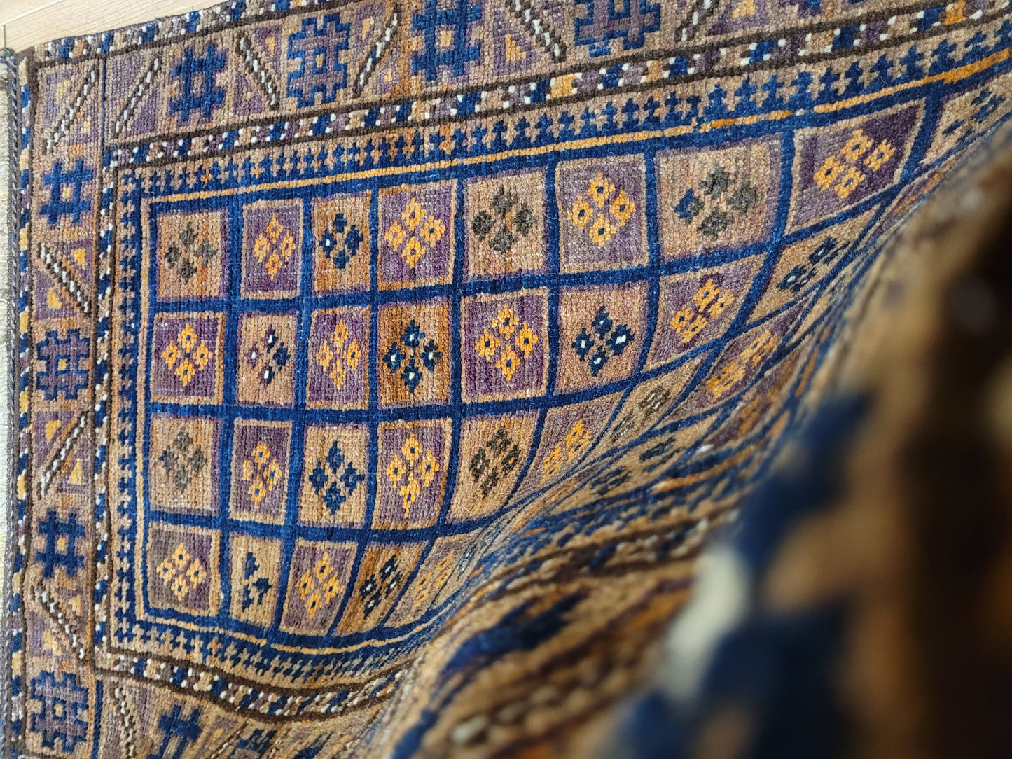 Orientteppich handgeknüpft Beludj 90×60 cm