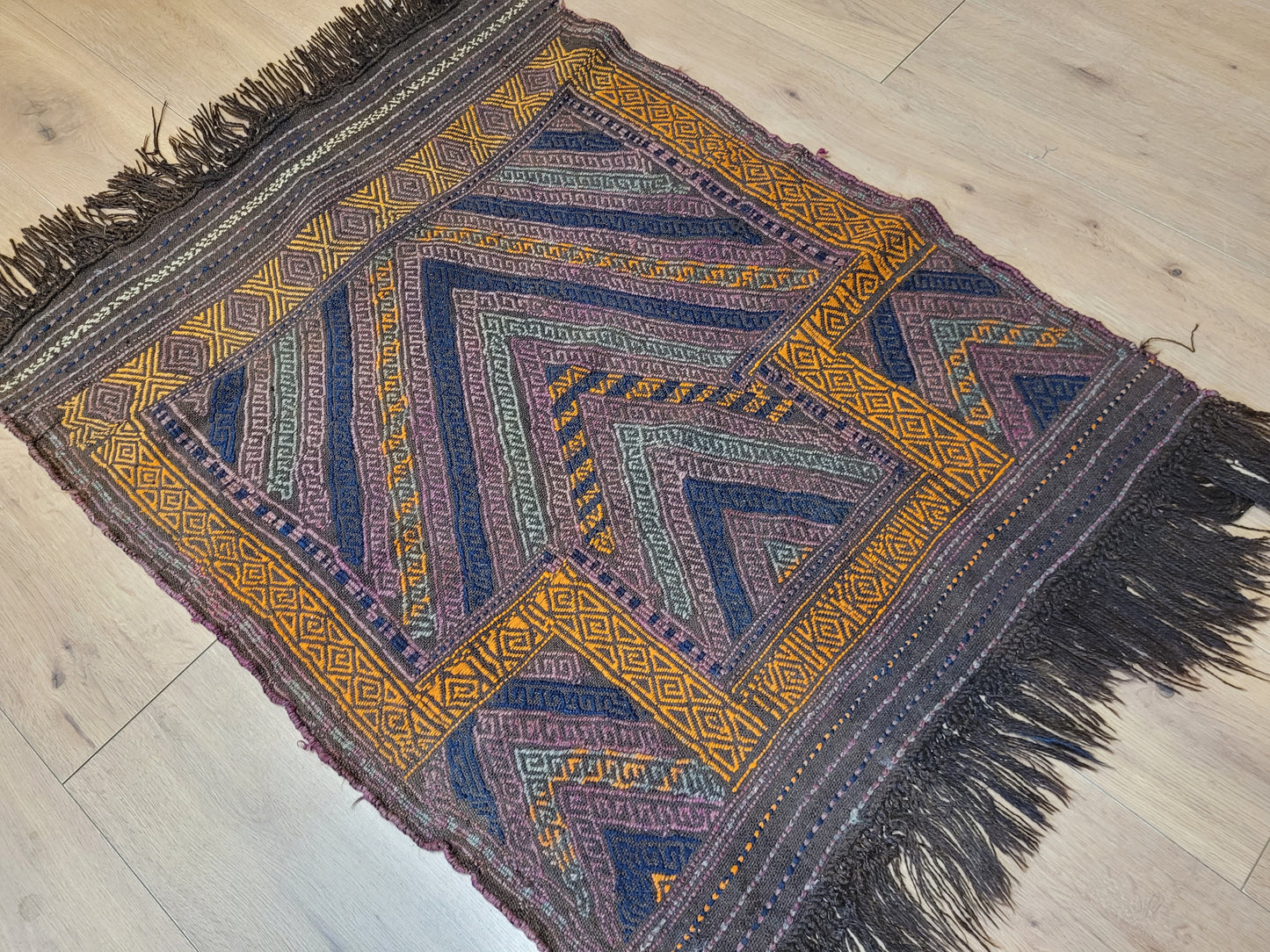 Orientteppich handgeknüpft Beludj 105×83 cm