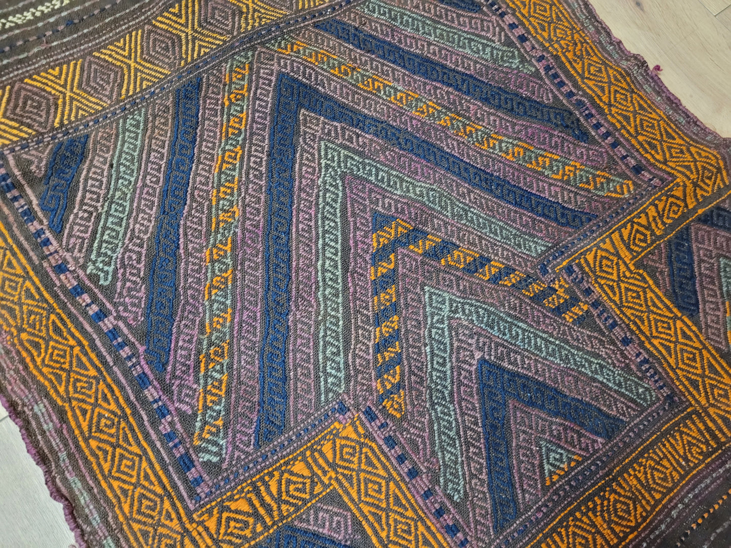 Orientteppich handgeknüpft Beludj 105×83 cm