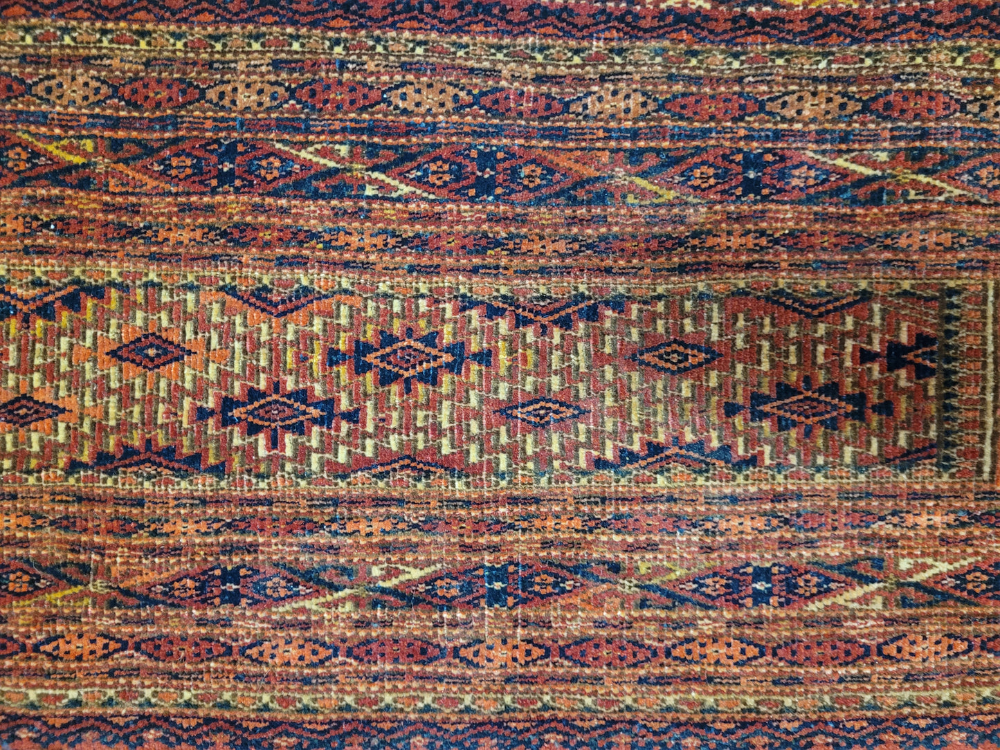 Orientteppich handgeknüpft Zeltstück Jomut 130×38 cm