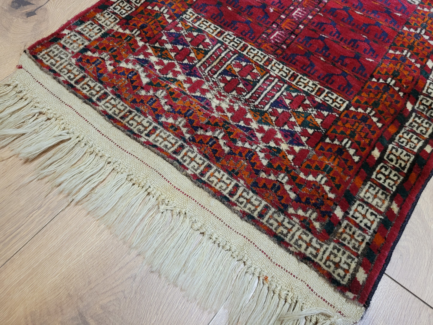 Orientteppich handgeknüpft Jomut 100×50 cm